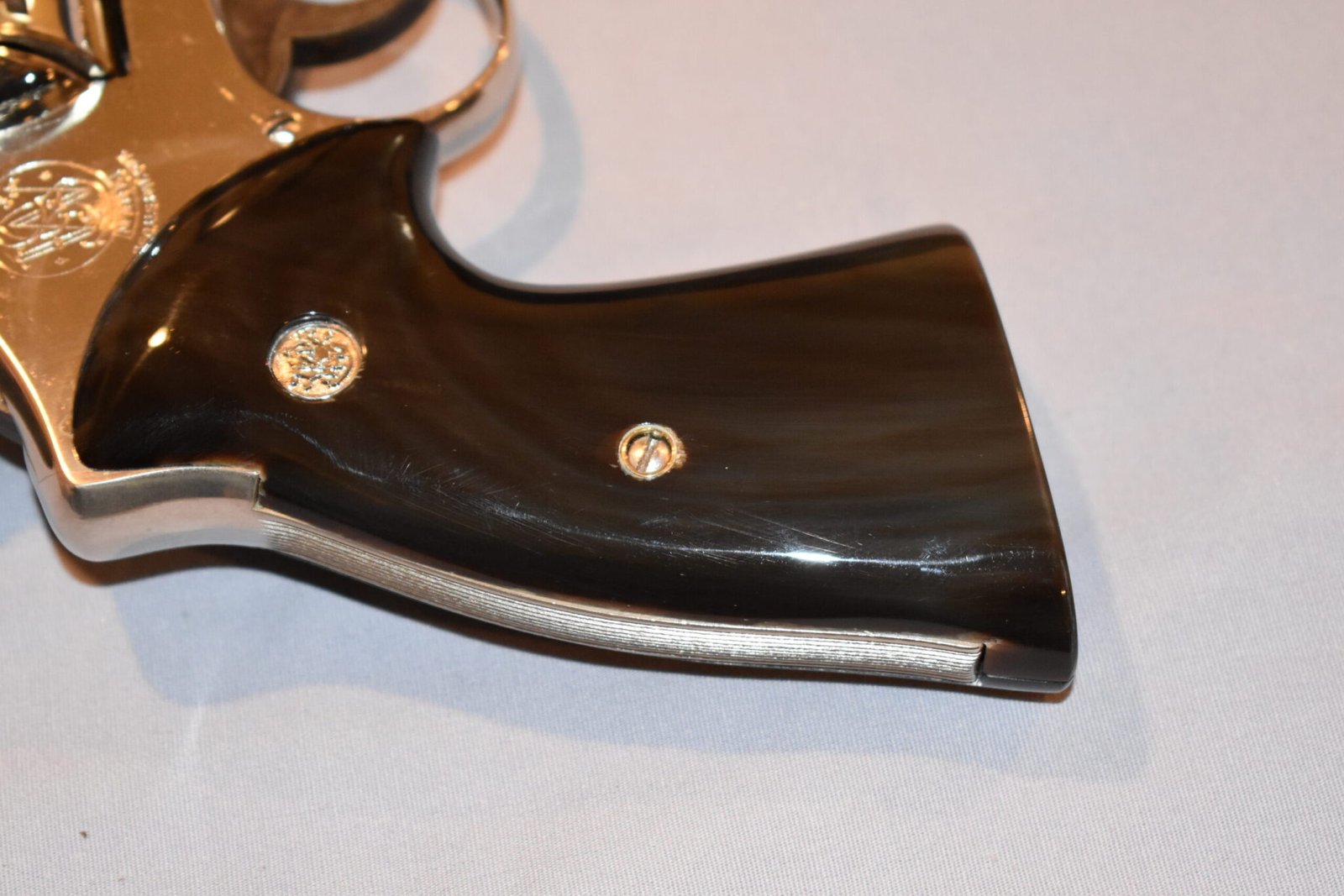 SMITH & WESSON BUFFALO HORN N FRAME TARGET GRIPS NTBH1 - Image 6