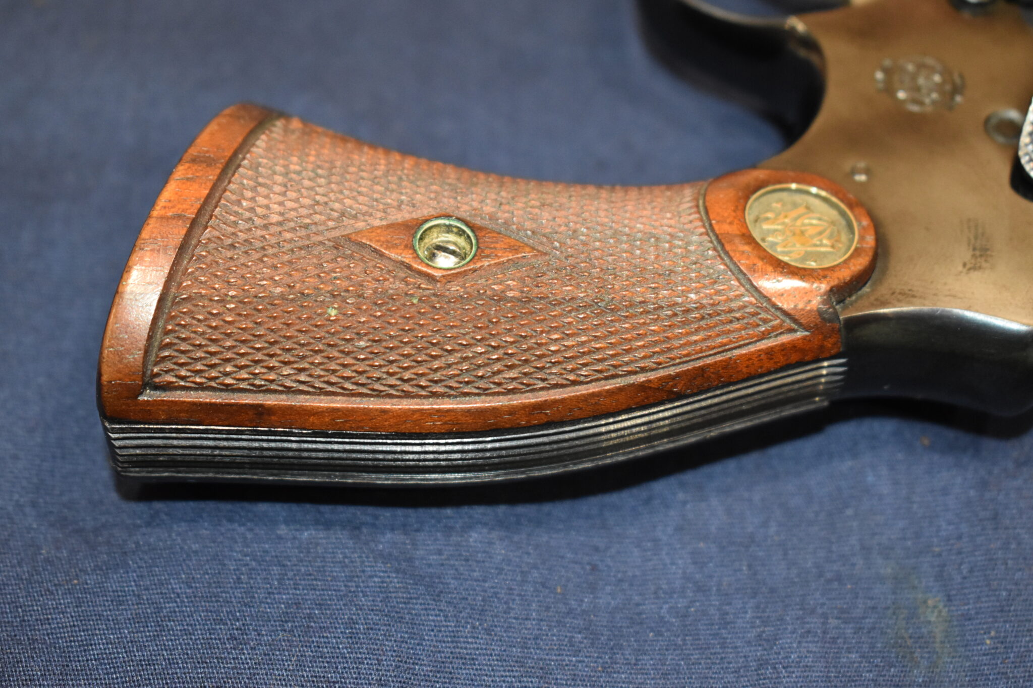 SMITH & WESSON K FRAME PRE-WAR SERVICE GRIPS WITH BRASS MEDALLIONS KPWS4 - Image 6