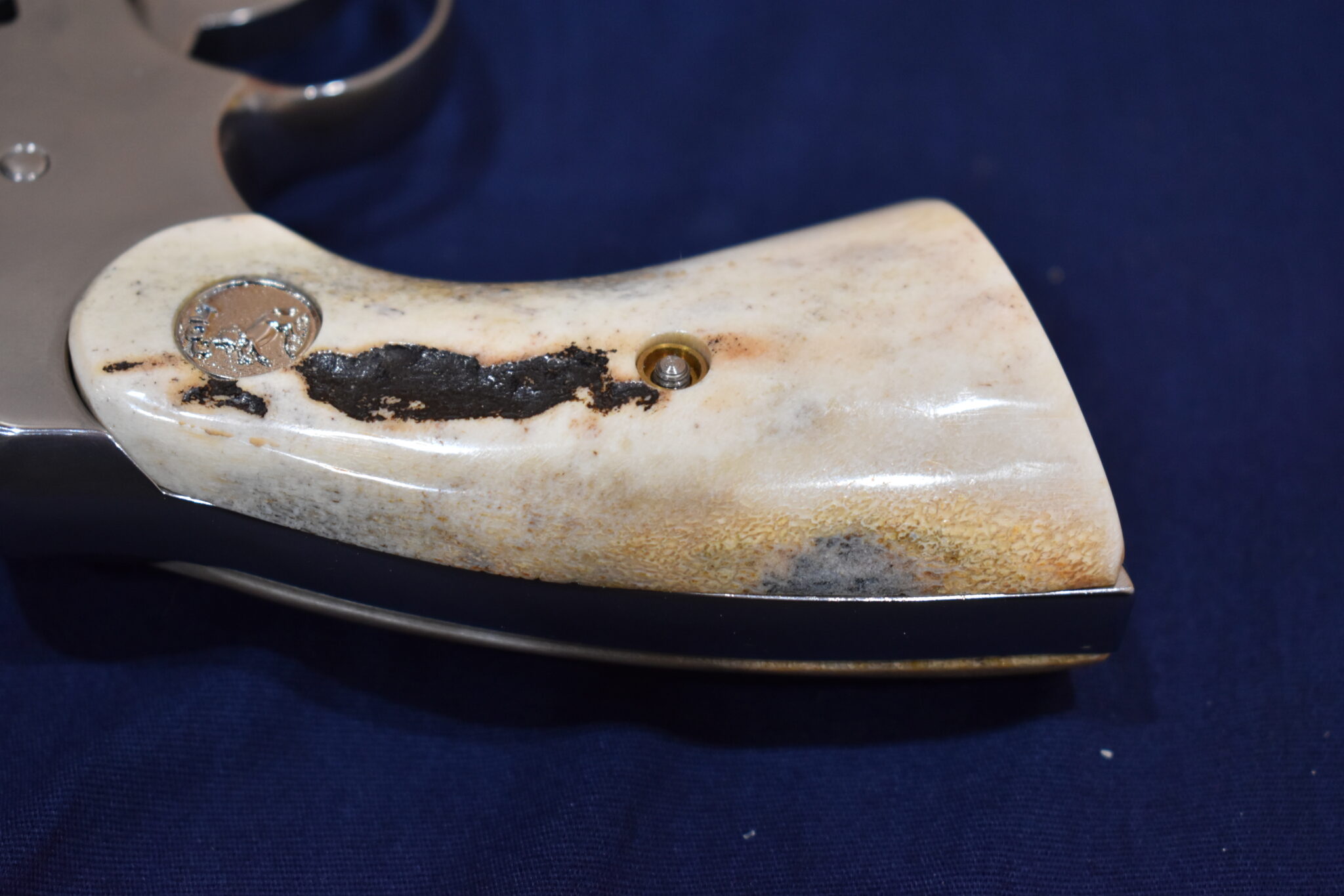 COLT PYTHON SAMBAR STAG GRIPS CPSS30 - Image 6