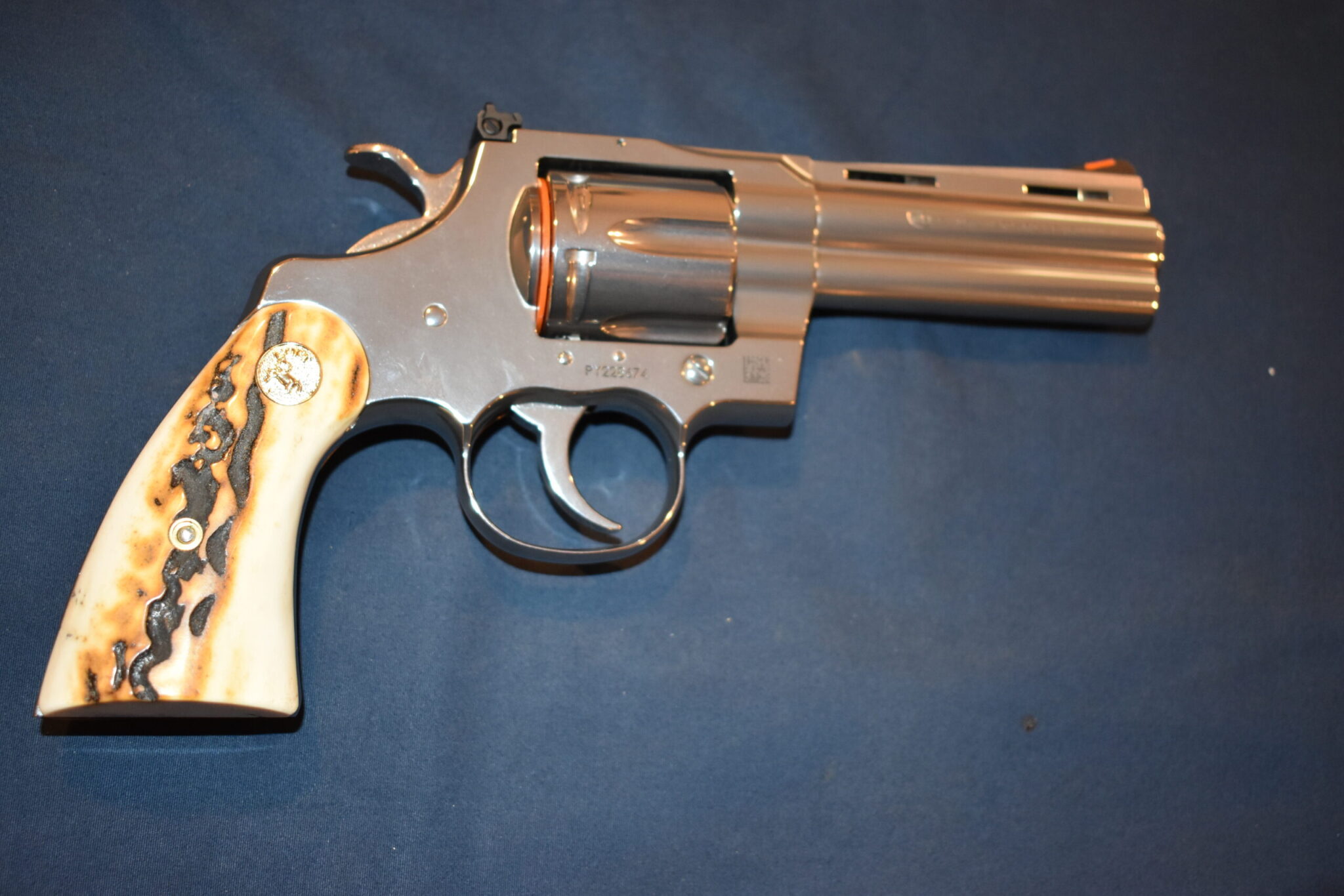 COLT PYTHON SAMBAR STAG GRIPS CPSS24 - Image 7