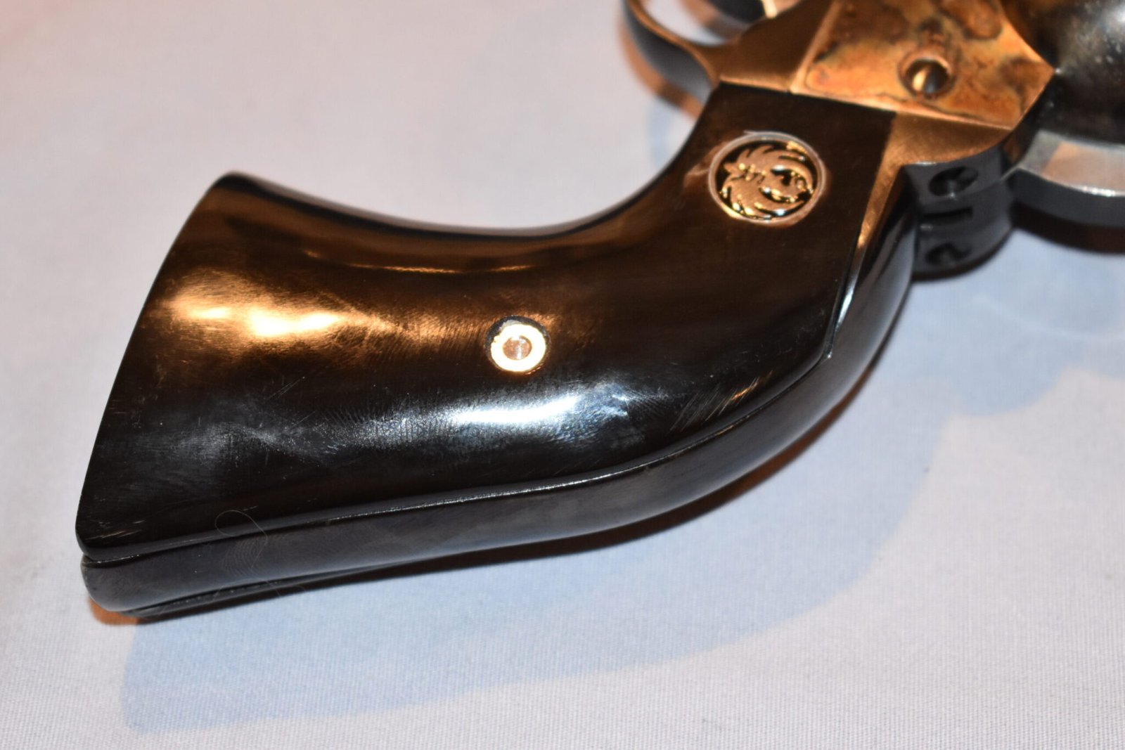 RUGER NEW MODEL BLACKHAWK OR OLD VAQUERO BUFFALO HORN GRIPS RBHBH14 - Image 9