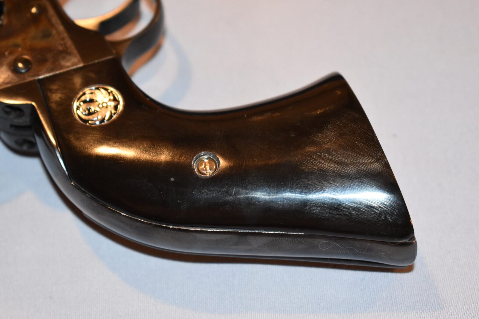 RUGER NEW MODEL BLACKHAWK OR OLD VAQUERO BUFFALO HORN GRIPS RBHBH14 - Image 8