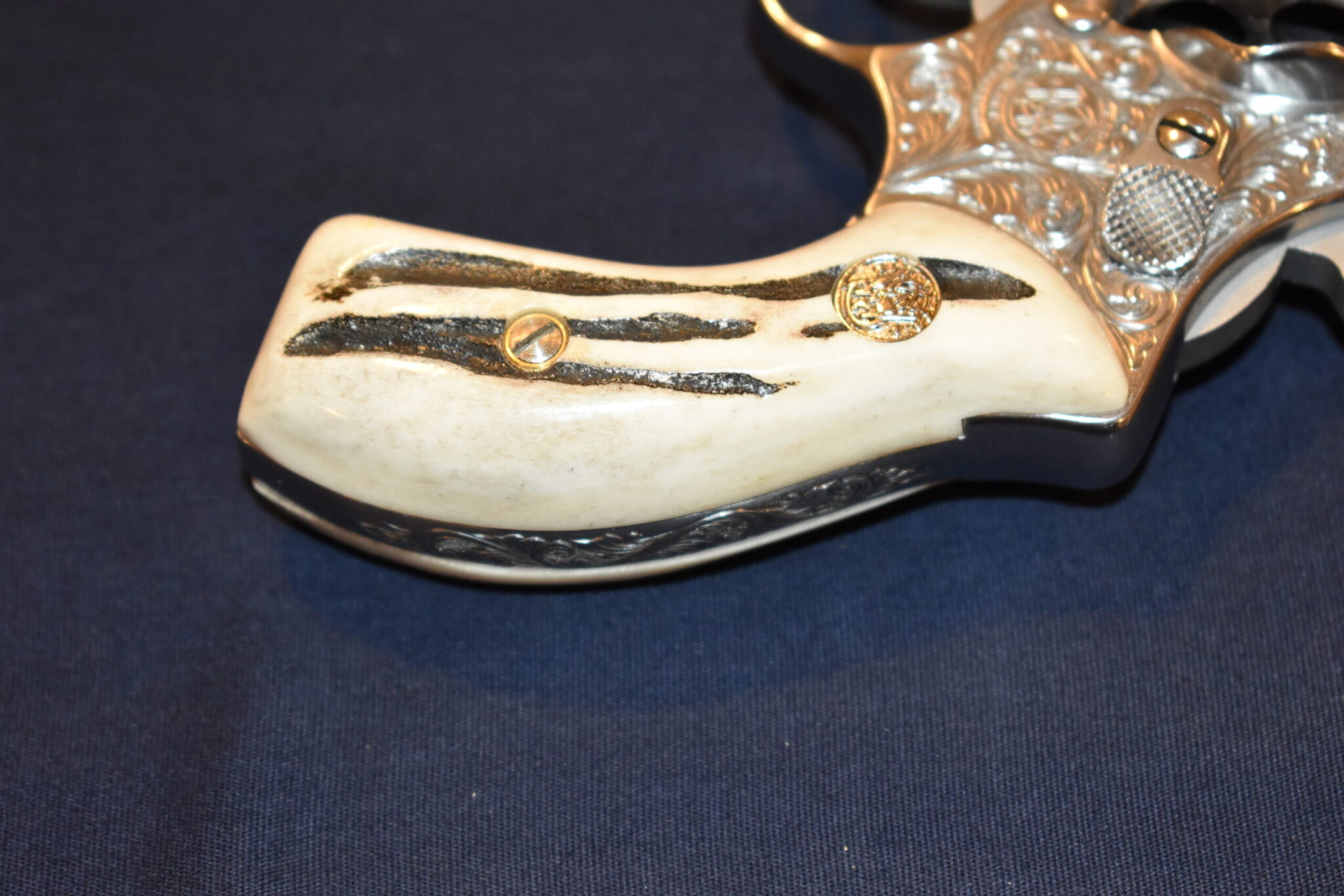 SMITH & WESSON J FRAME ROUND BUTT PREMIUM GRADE SAMBAR STAG GRIPS JRBS12 - Image 5