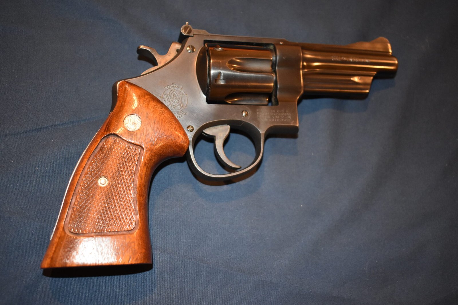 SMITH & WESSON FACTORY N FRAME TARGET GRIPS NT52 - Image 7