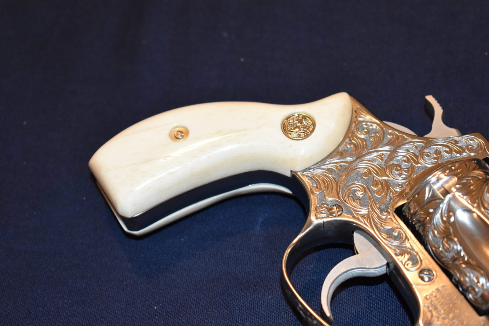 SMITH & WESSON J FRAME PREMIUM GRADE GIRAFFE BONE GRIPS JGB9 - Image 11