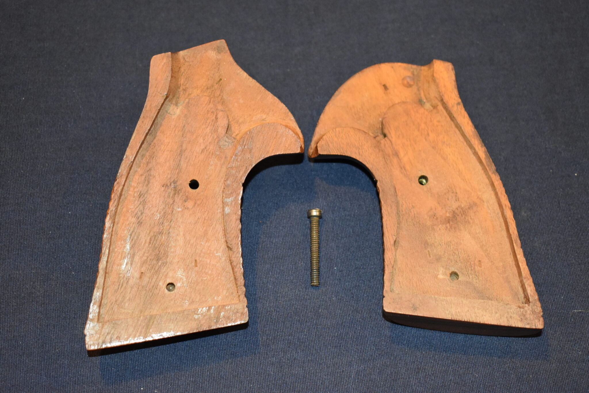 SMITH & WESSON K FRAME LEW SANDERSON CUSTOM GRIPS SWKLS2 - Image 3