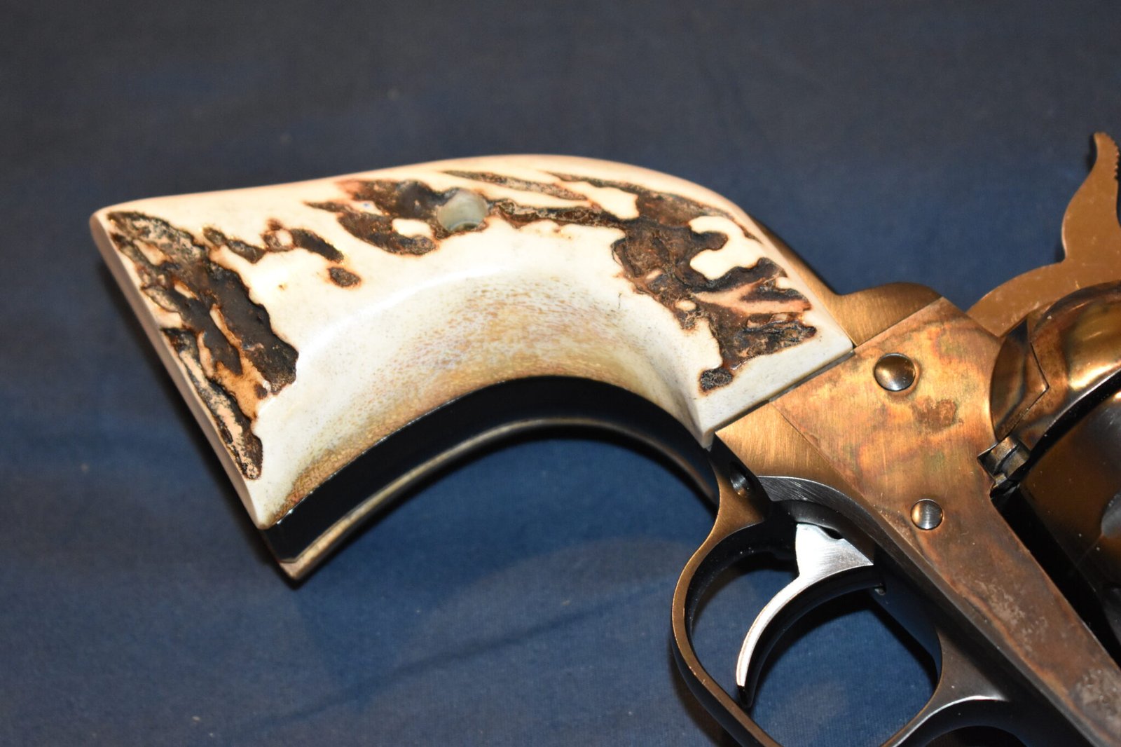 RUGER NEW MODEL BLACKHAWK OR OLD VAQUERO VINTAGE SAMBAR STAG GRIPS RBHS20 - Image 11