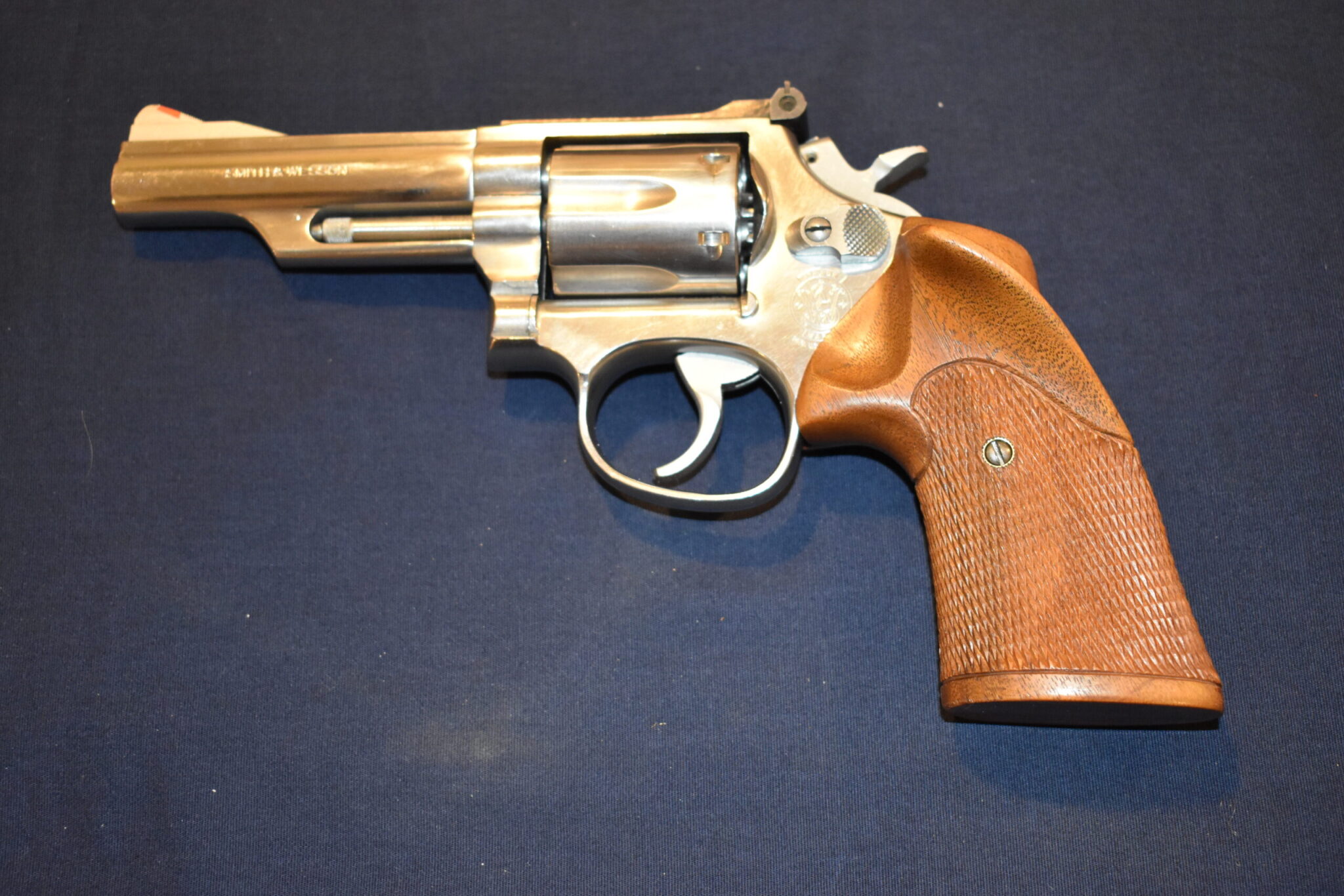 SMITH & WESSON K FRAME LEW SANDERSON CUSTOM GRIPS SWKLS2 - Image 4