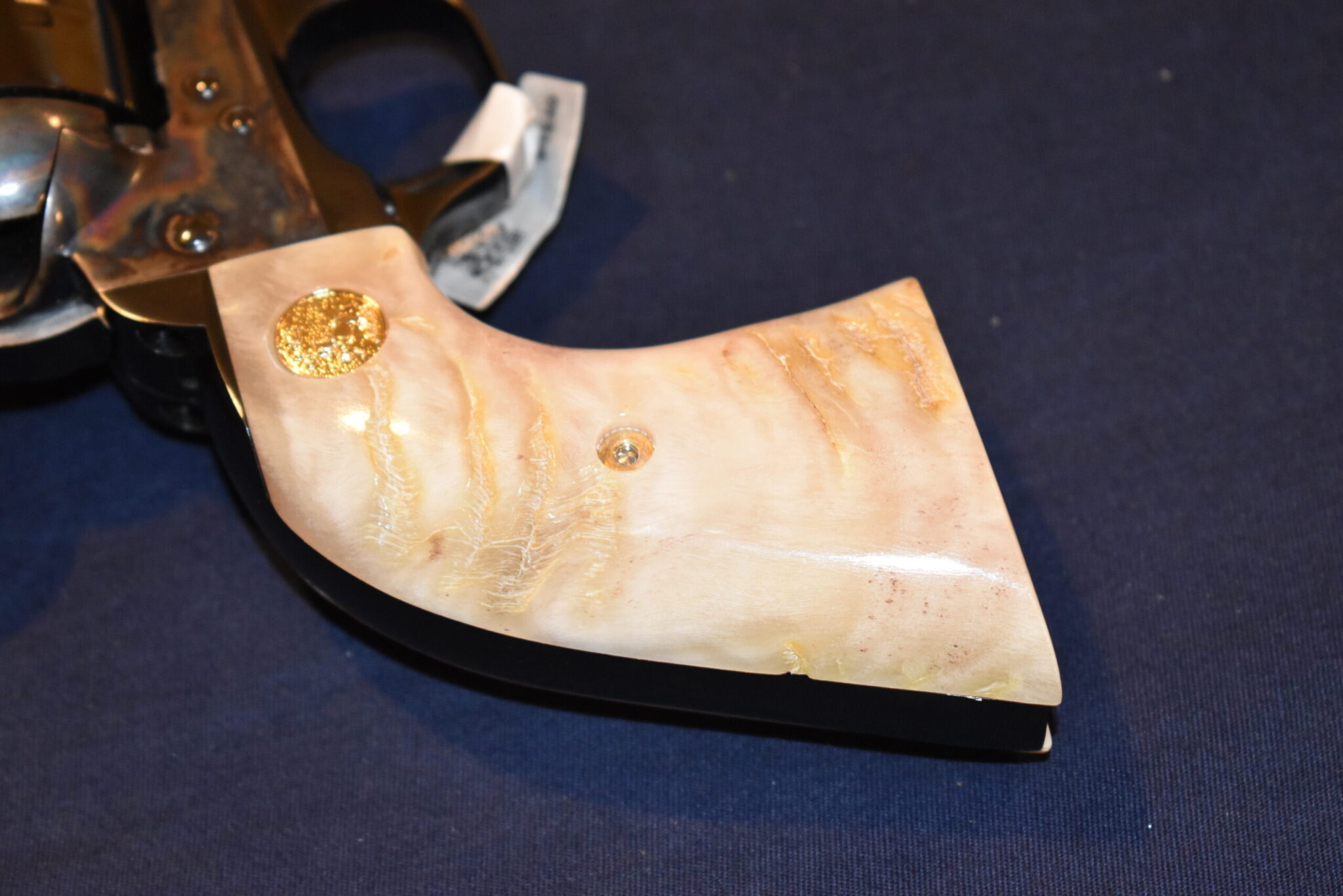 COLT SINGLE ACTION ARMY (S.A.A.)PREMIUM GRADE RAMS HORN / STAG GRIPS SAARH6 - Image 6