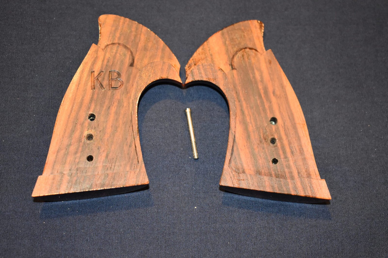 KEITH BROWN CUSTOM SMITH & WESSON N FRAME "ROPER" GRIPS KBNR35 - Image 4
