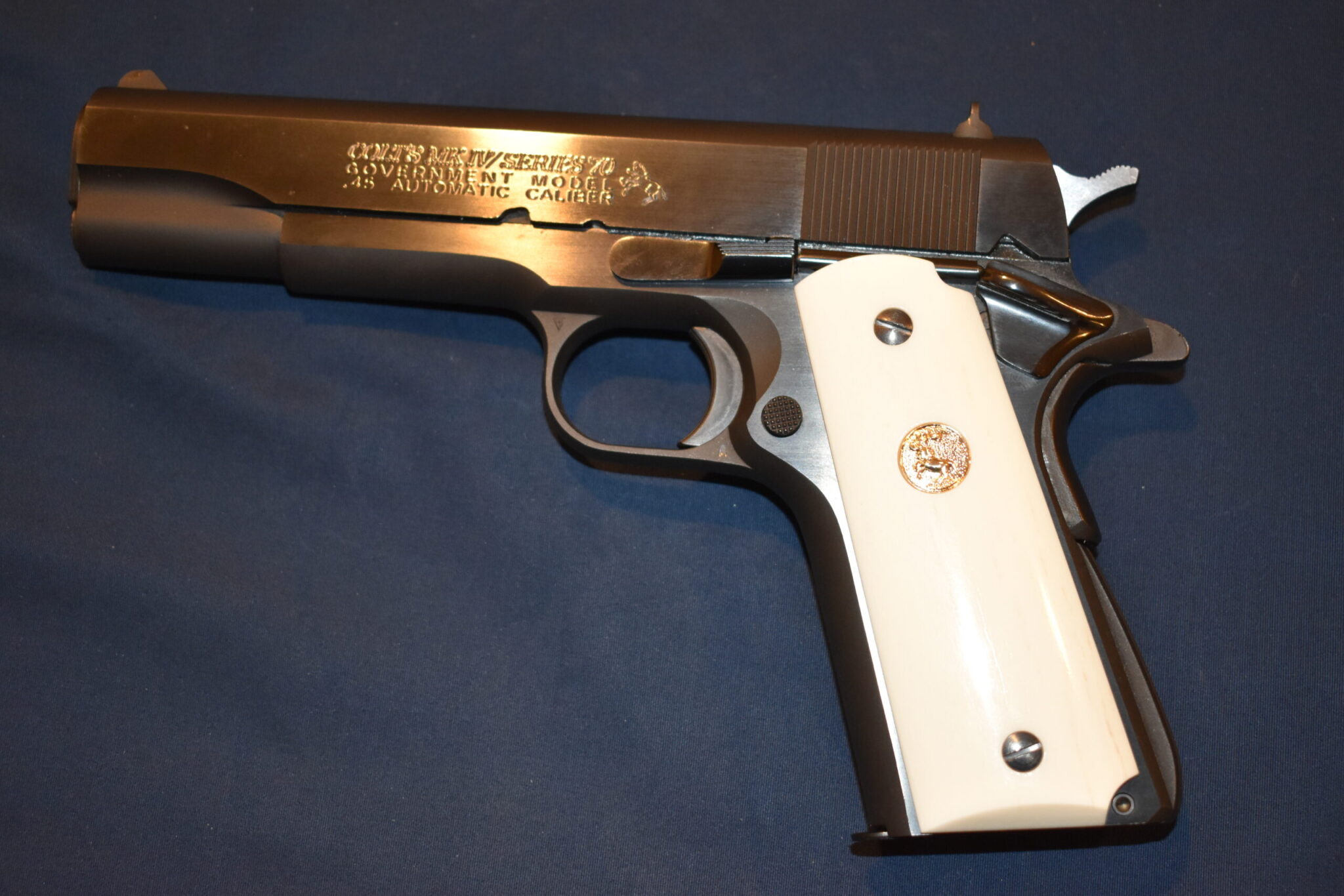 COLT 1911 PREMIUM GRADE GIRAFFE BONE GRIPS 1911GB18 - Image 4