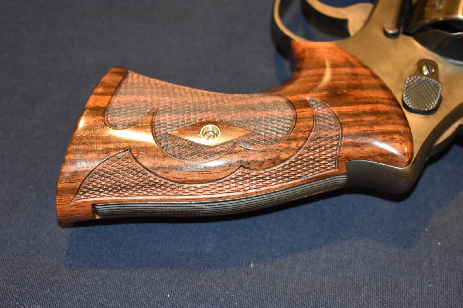 KEITH BROWN CUSTOM SMITH & WESSON N FRAME "ROPER" GRIPS KBNR35 - Image 6