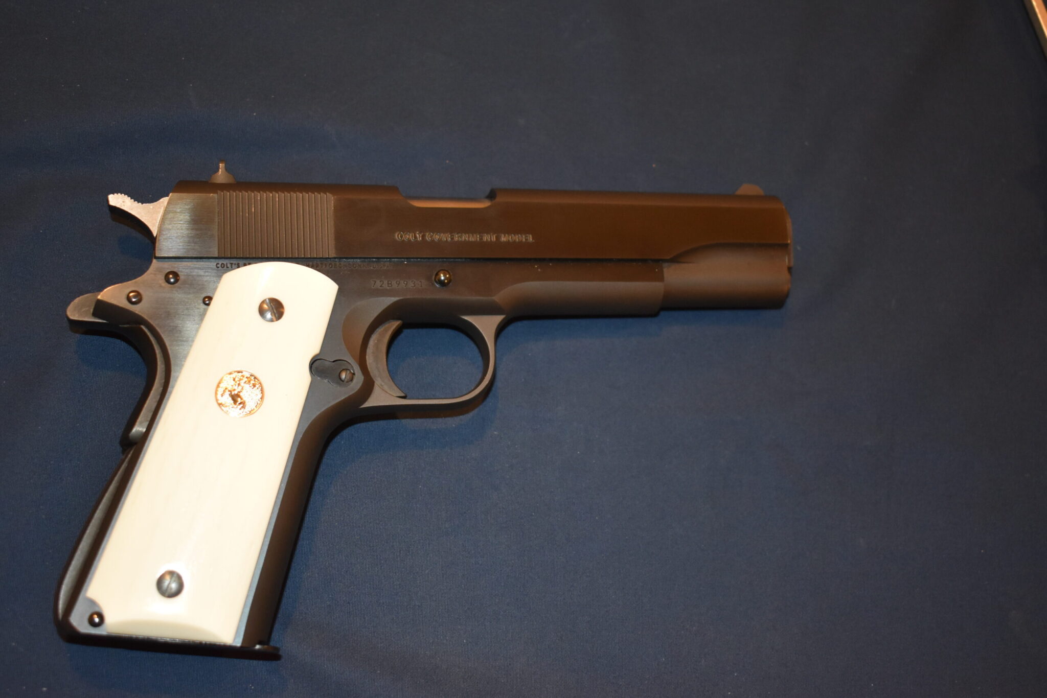 COLT 1911 PREMIUM GRADE GIRAFFE BONE GRIPS 1911GB18 - Image 7