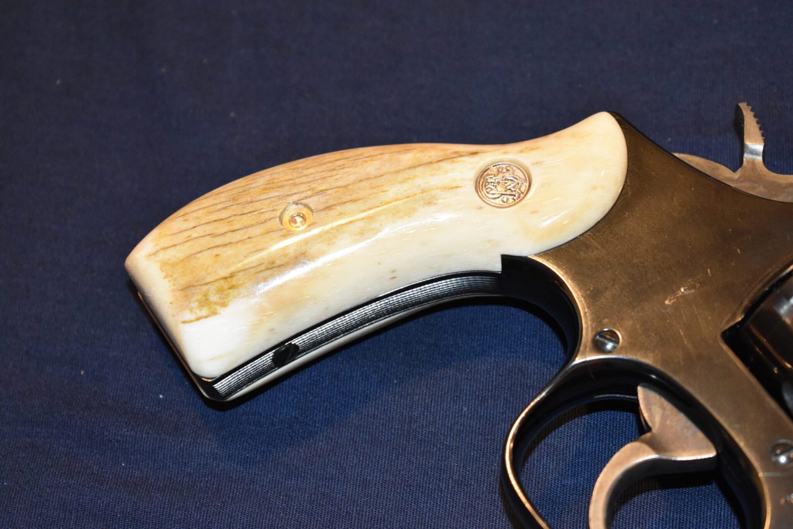 SMITH & WESSON K OR L FRAME ROUND BUTT GIRAFFE BONE GRIPS KRBGB5 ...