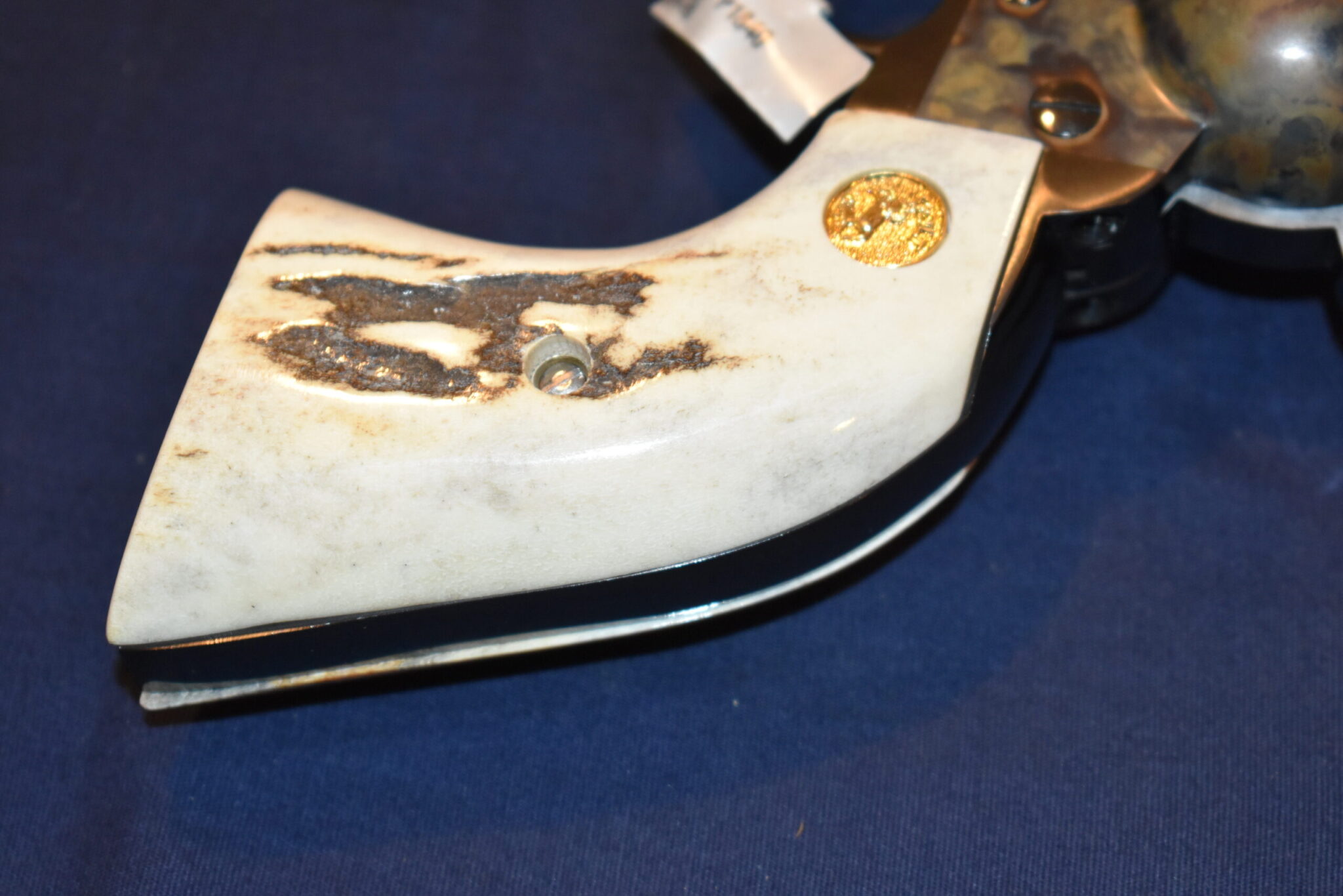 COLT SINGLE ACTION ARMY (S.A.A.) SAMBAR STAG GRIPS SAAS30 - Image 5