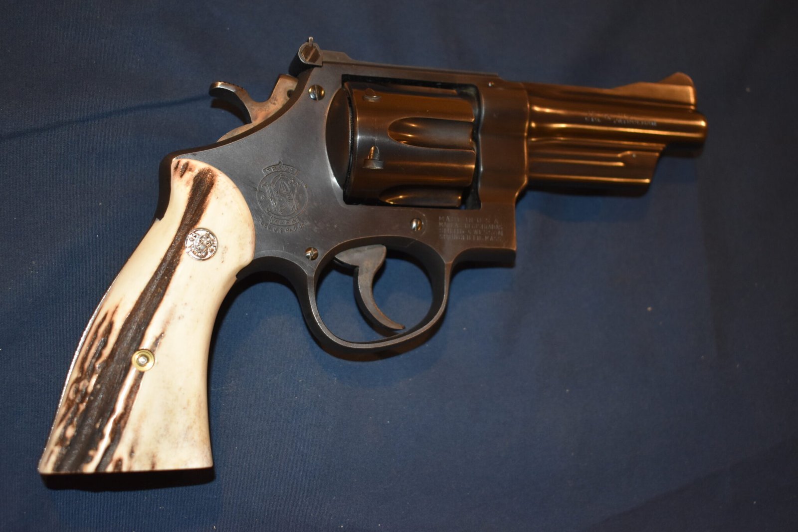 SMITH & WESSON N FRAME SAMBAR STAG GRIPS SWNSS18 - Image 7