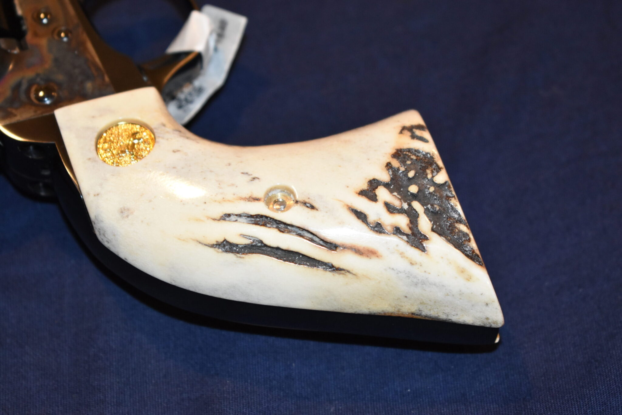 COLT SINGLE ACTION ARMY (S.A.A.) SAMBAR STAG GRIPS SAAS30 - Image 6