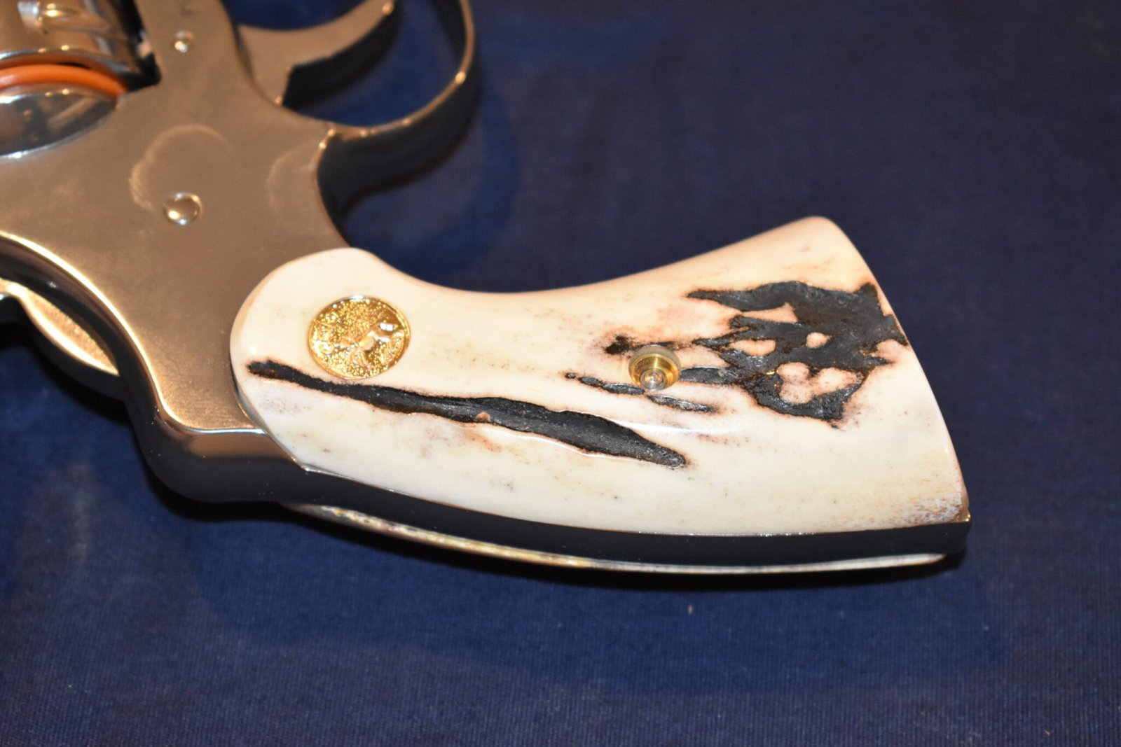 COLT PYTHON SAMBAR STAG GRIPS CPSS14 | Rogers Guns & Grips