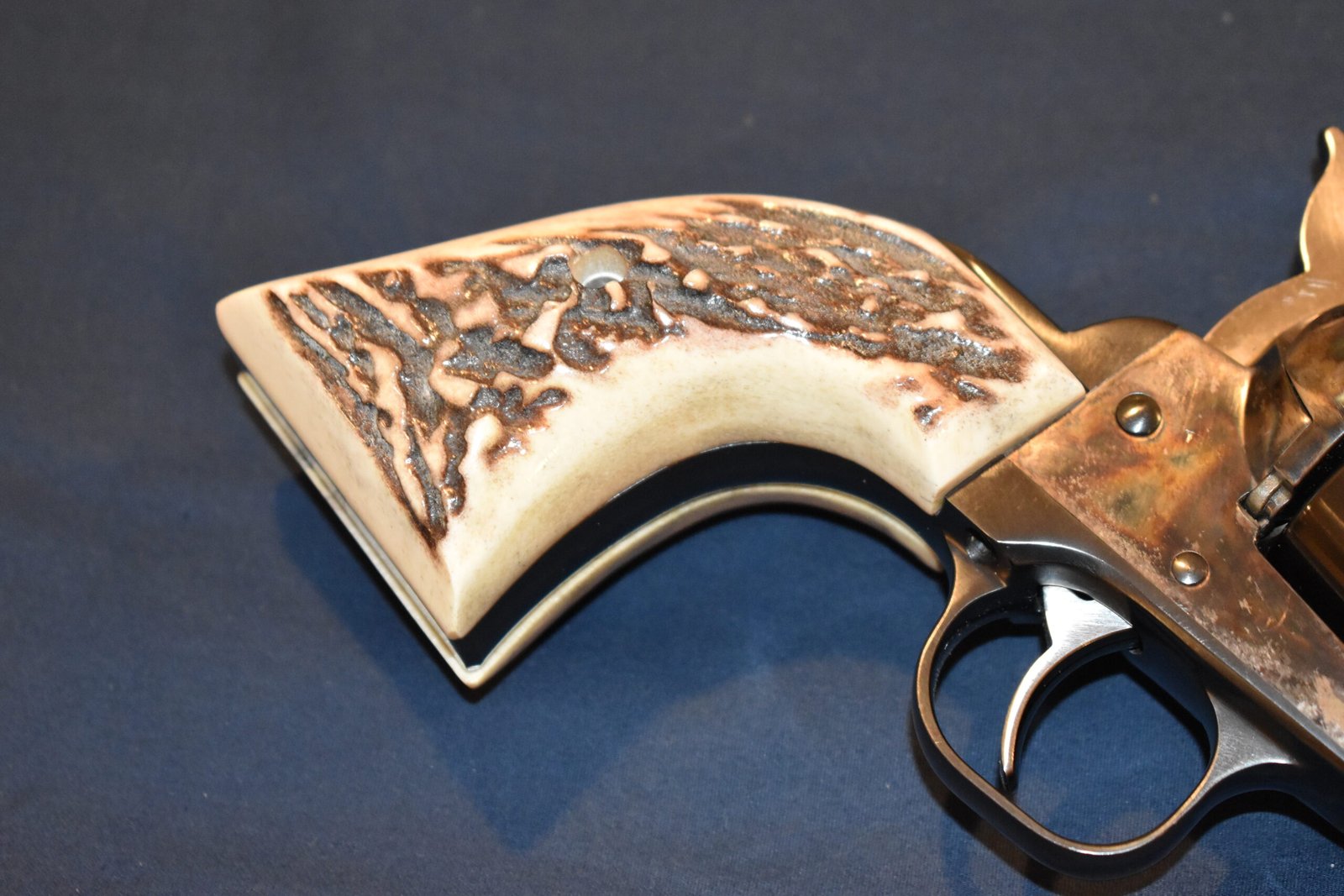 RUGER NEW MODEL BLACKHAWK OR OLD VAQUERO VINTAGE SAMBAR STAG GRIPS EXTRA THICK RBHS27 - Image 11