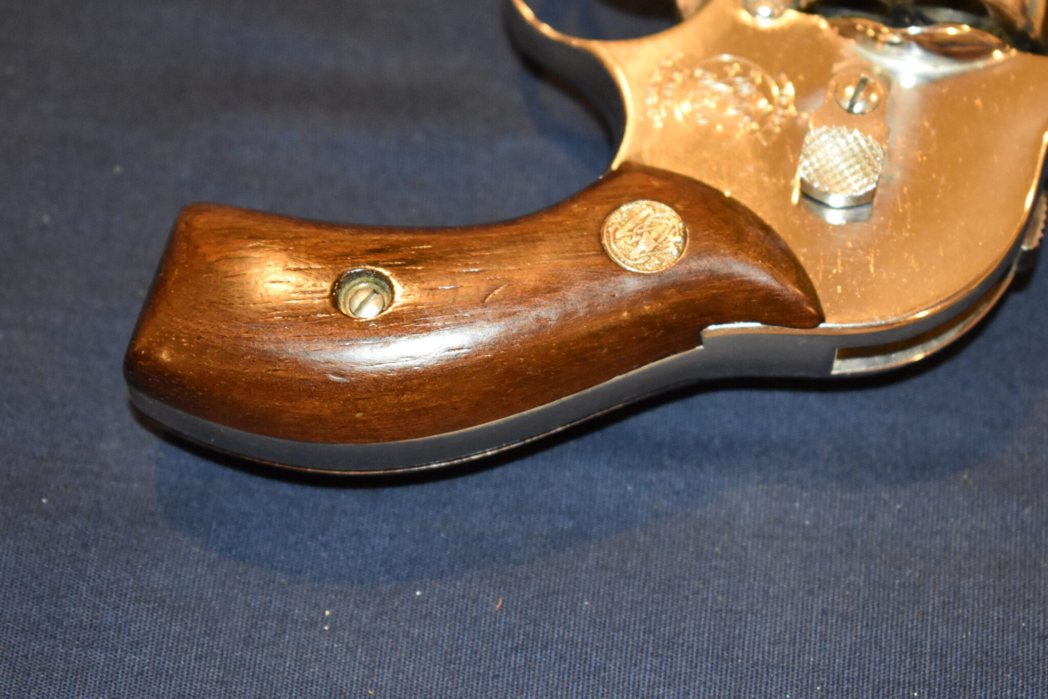 SMITH & WESSON J FRAME ROSEWOOD PRESENTATION GRIPS JPMRB6 - Image 5