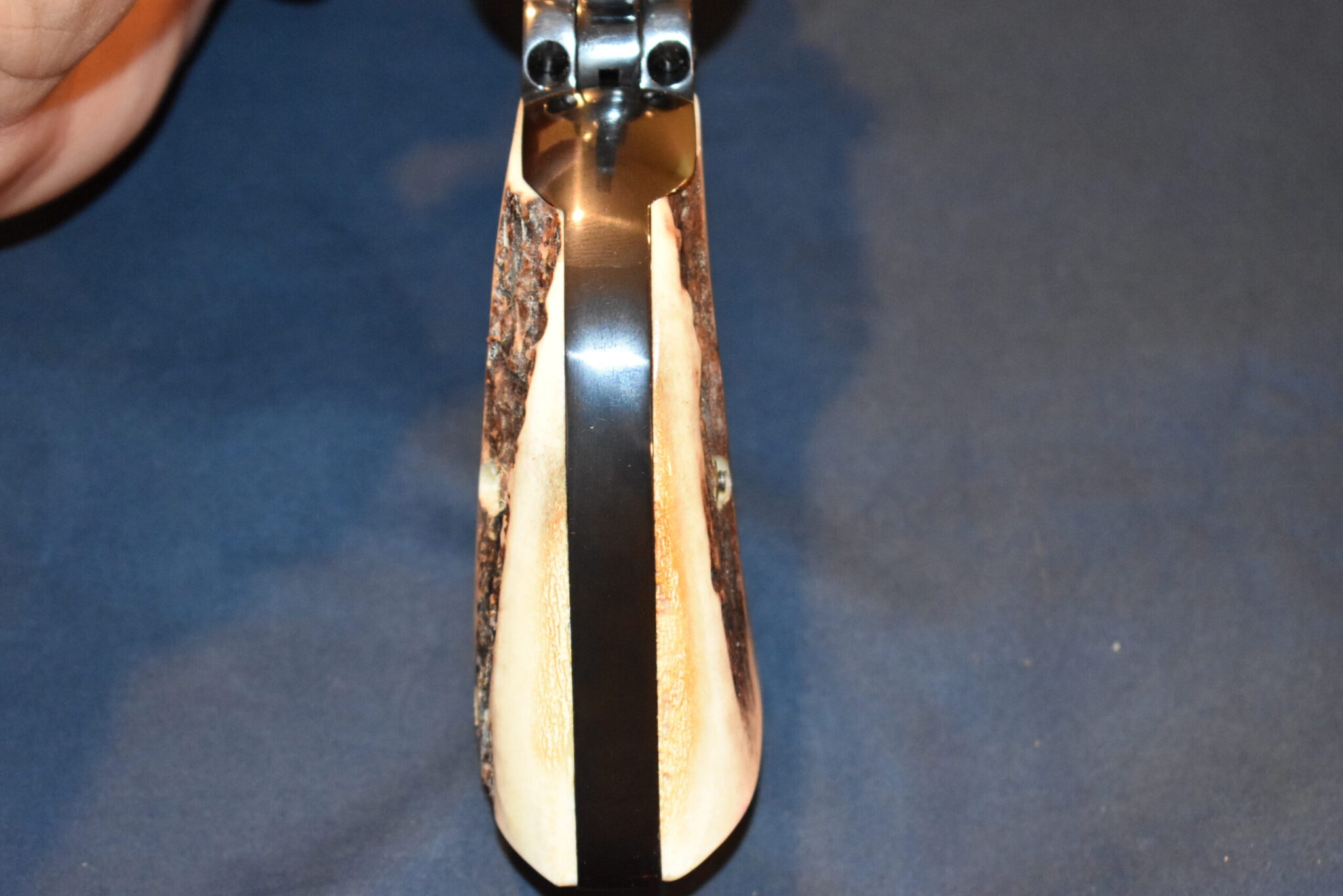 COLT SINGLE ACTION ARMY (S.A.A.) SAMBAR STAG GRIPS SAAS44 - Image 10