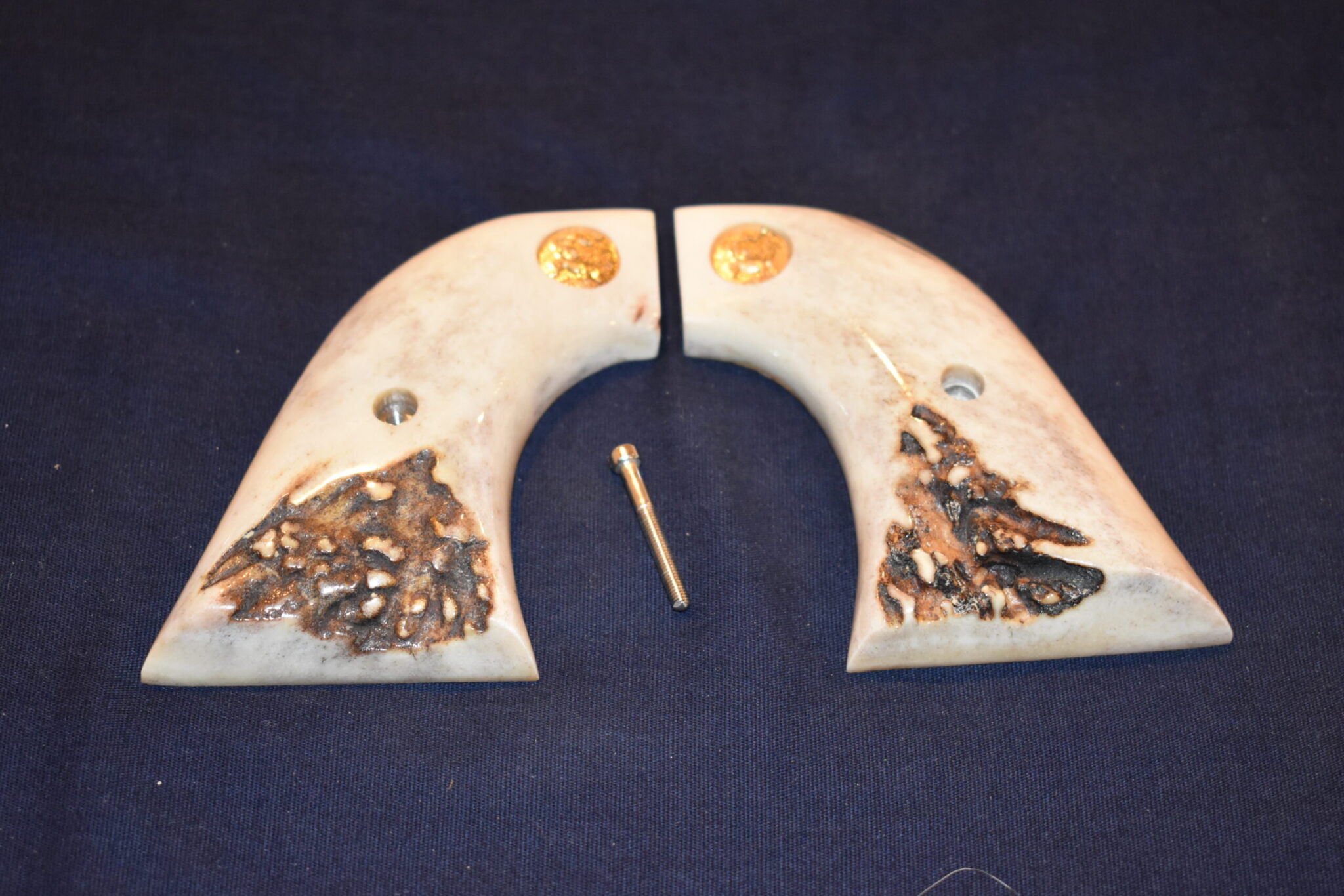 COLT SINGLE ACTION ARMY (S.A.A.) SAMBAR STAG GRIPS SAAS33 - Image 2