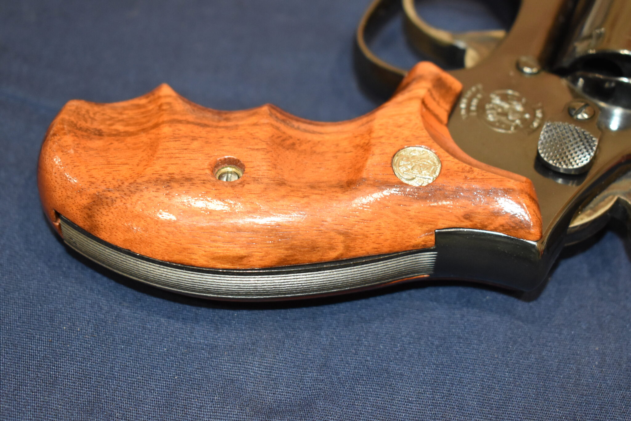 SMITH & WESSON K FRAME FACTORY ROUND BUTT COMBAT GRIPS KRBC5 - Image 5