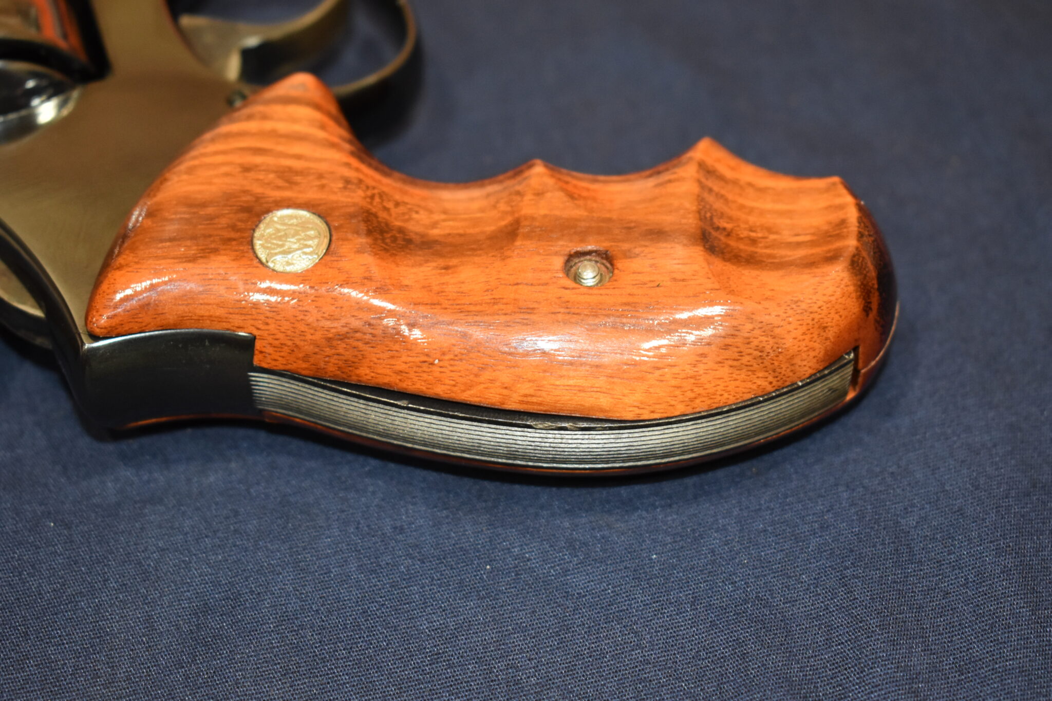 SMITH & WESSON K FRAME FACTORY ROUND BUTT COMBAT GRIPS KRBC5 - Image 11