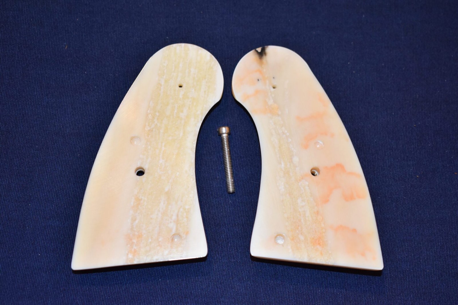 Colt Python Walrus Ivory COLT PYTHON FOSSILIZED WALRUS IVORY GRIPS FWIP1 | Rogers Guns & Grips