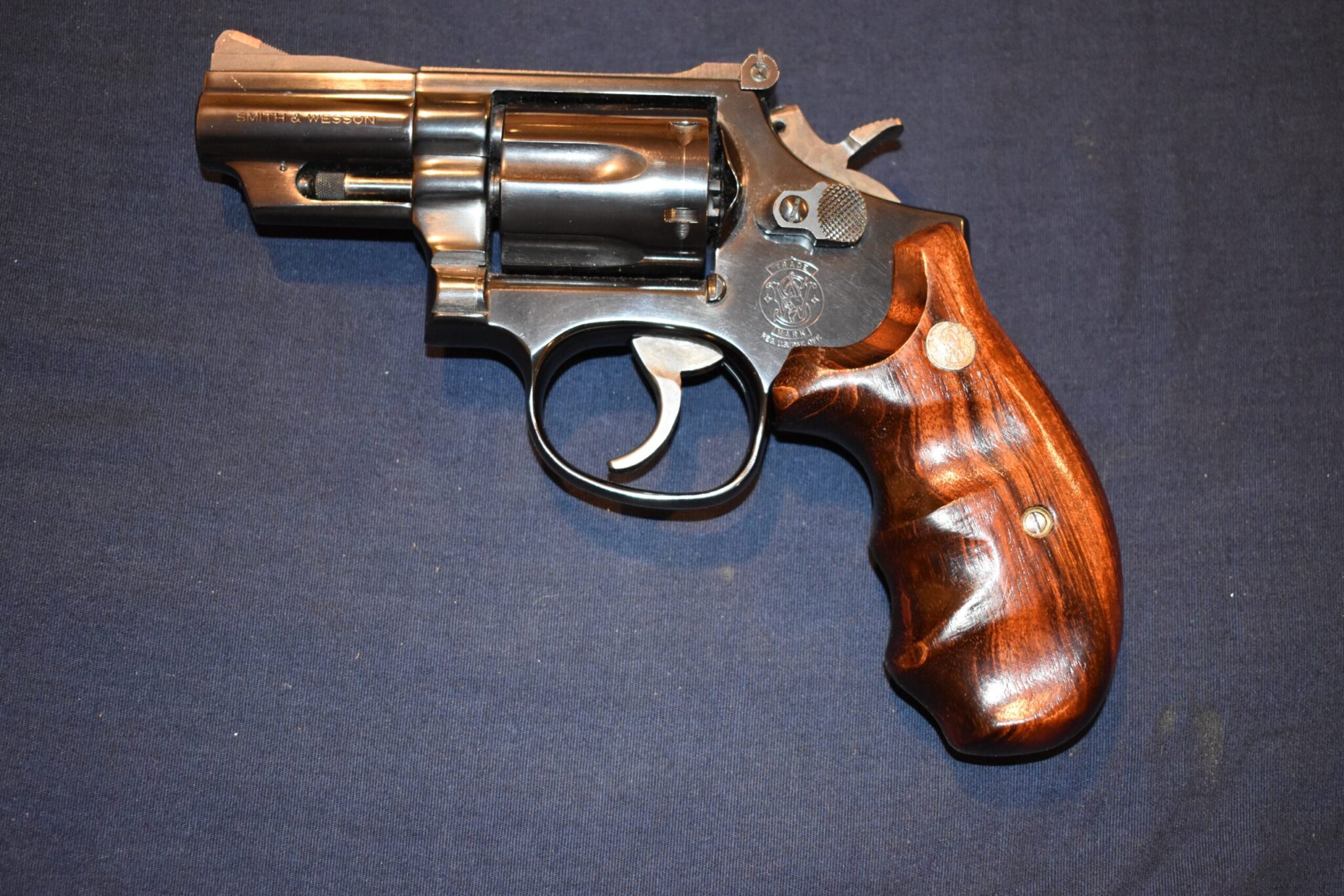 SMITH & WESSON K FRAME FACTORY ROUND BUTT COMBAT GRIPS KRBC4 - Image 4