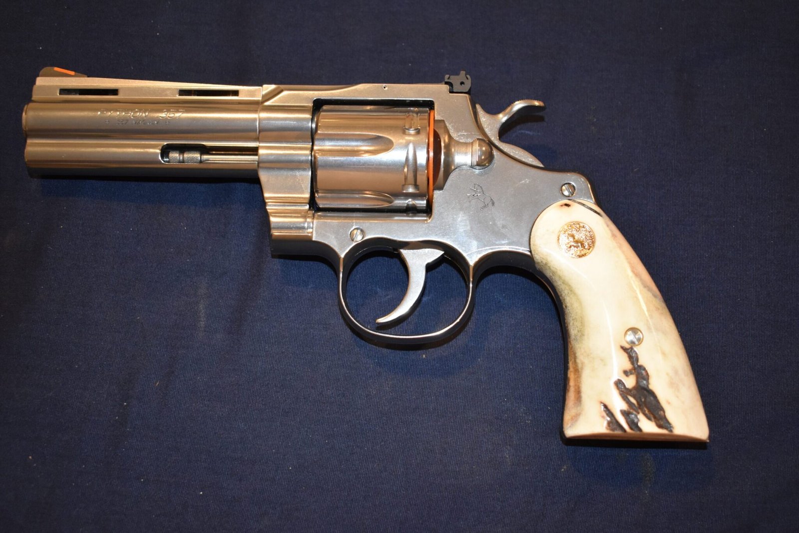 COLT PYTHON SAMBAR STAG GRIPS CPSS14 | Rogers Guns & Grips