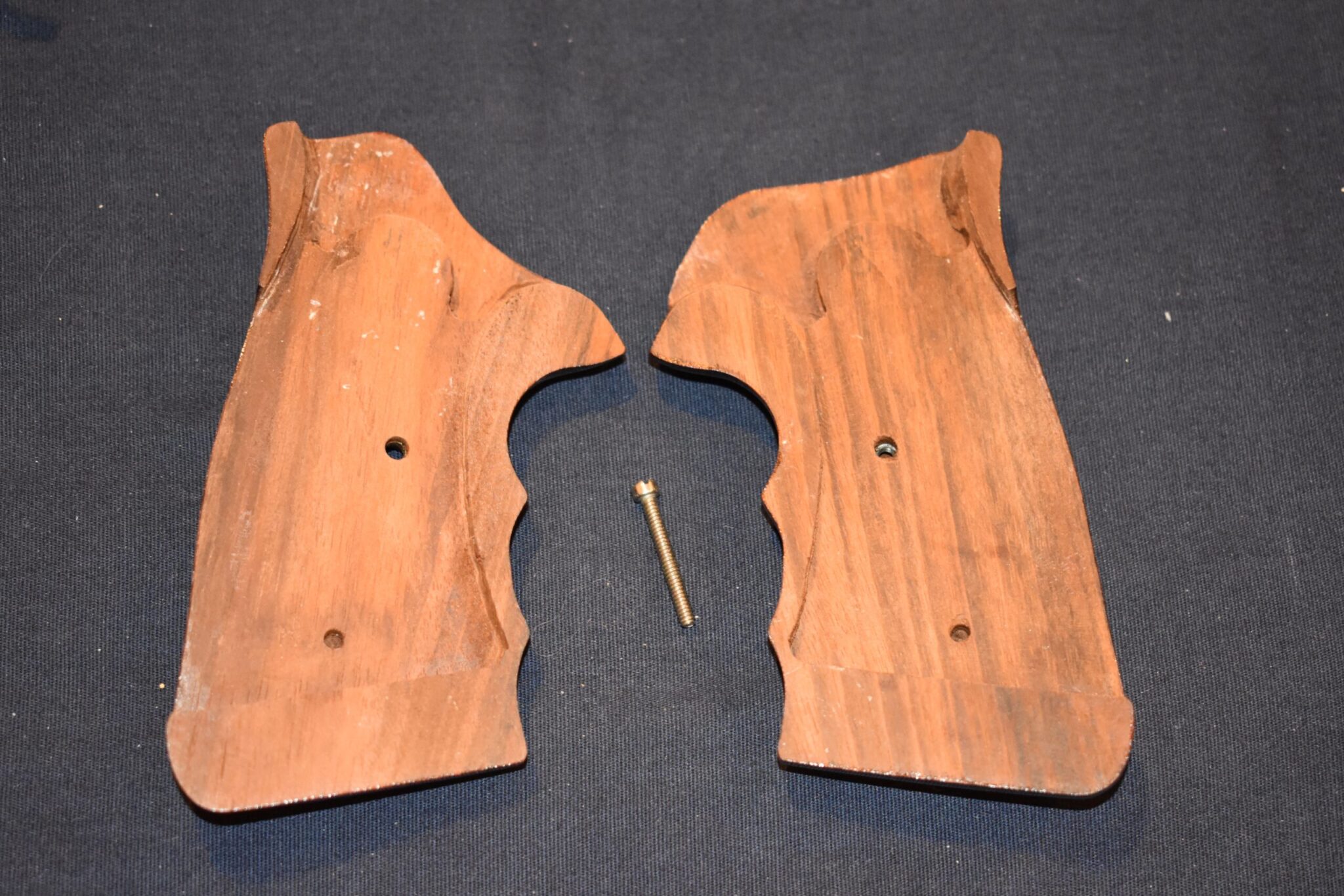 SMITH & WESSON N FRAME FUZZY FARRANT CUSTOM GRIPS SWNFF3 - Image 3