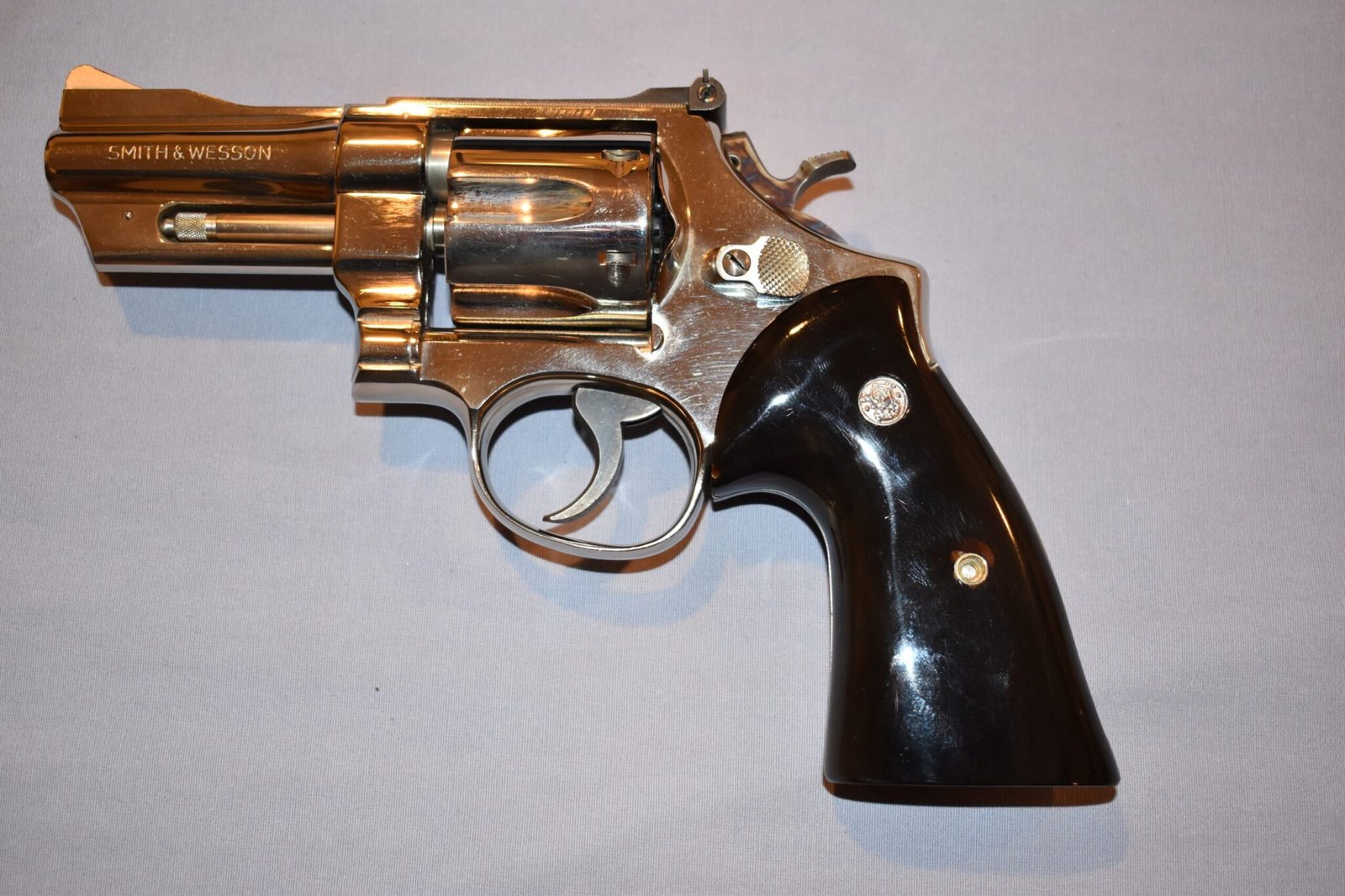 SMITH & WESSON BUFFALO HORN N FRAME TARGET GRIPS NTBH1 - Image 4