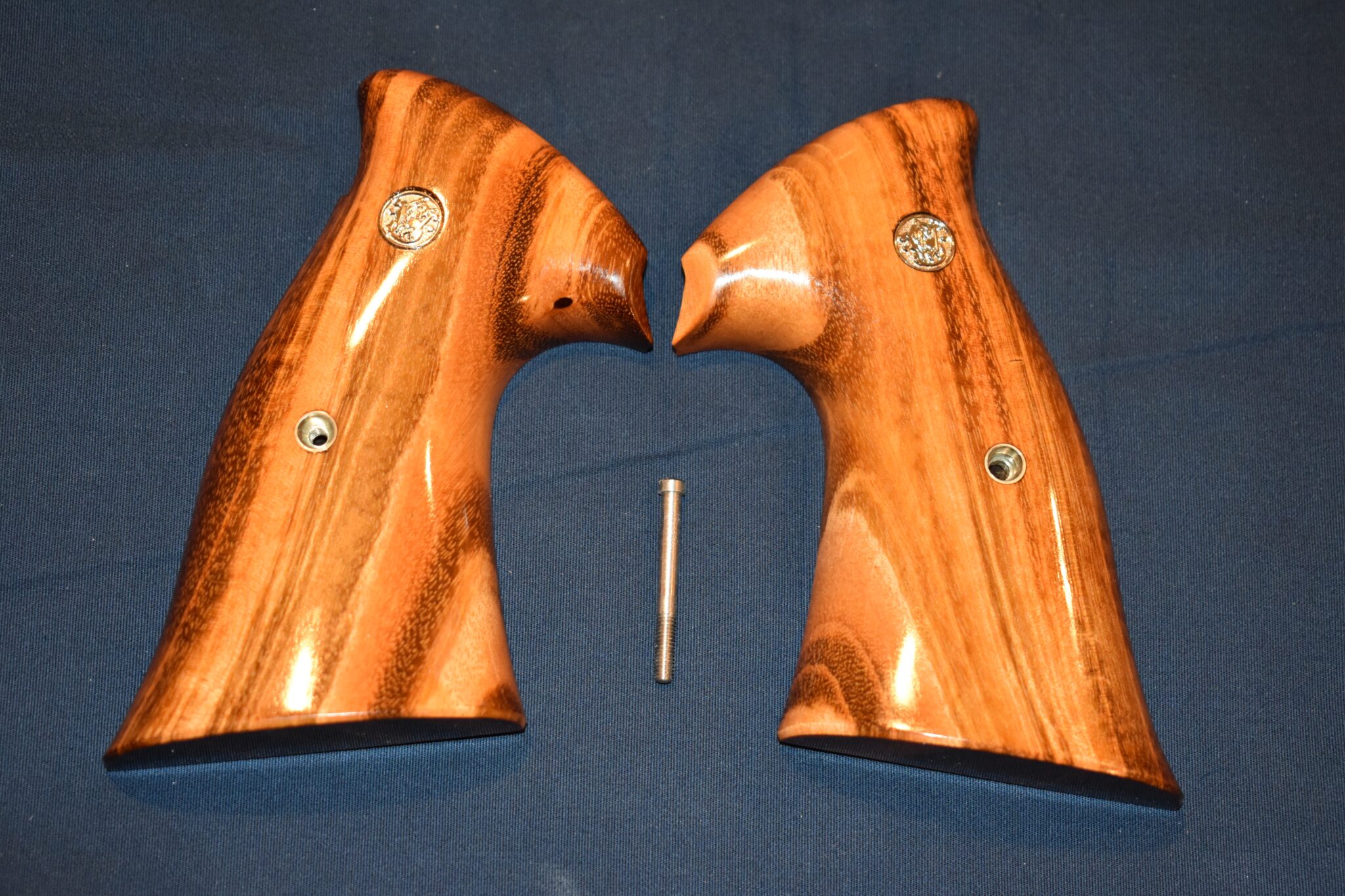 KEITH BROWN CUSTOM SMITH & WESSON N FRAME PRESENTATION TARGET GRIPS KBNPT14