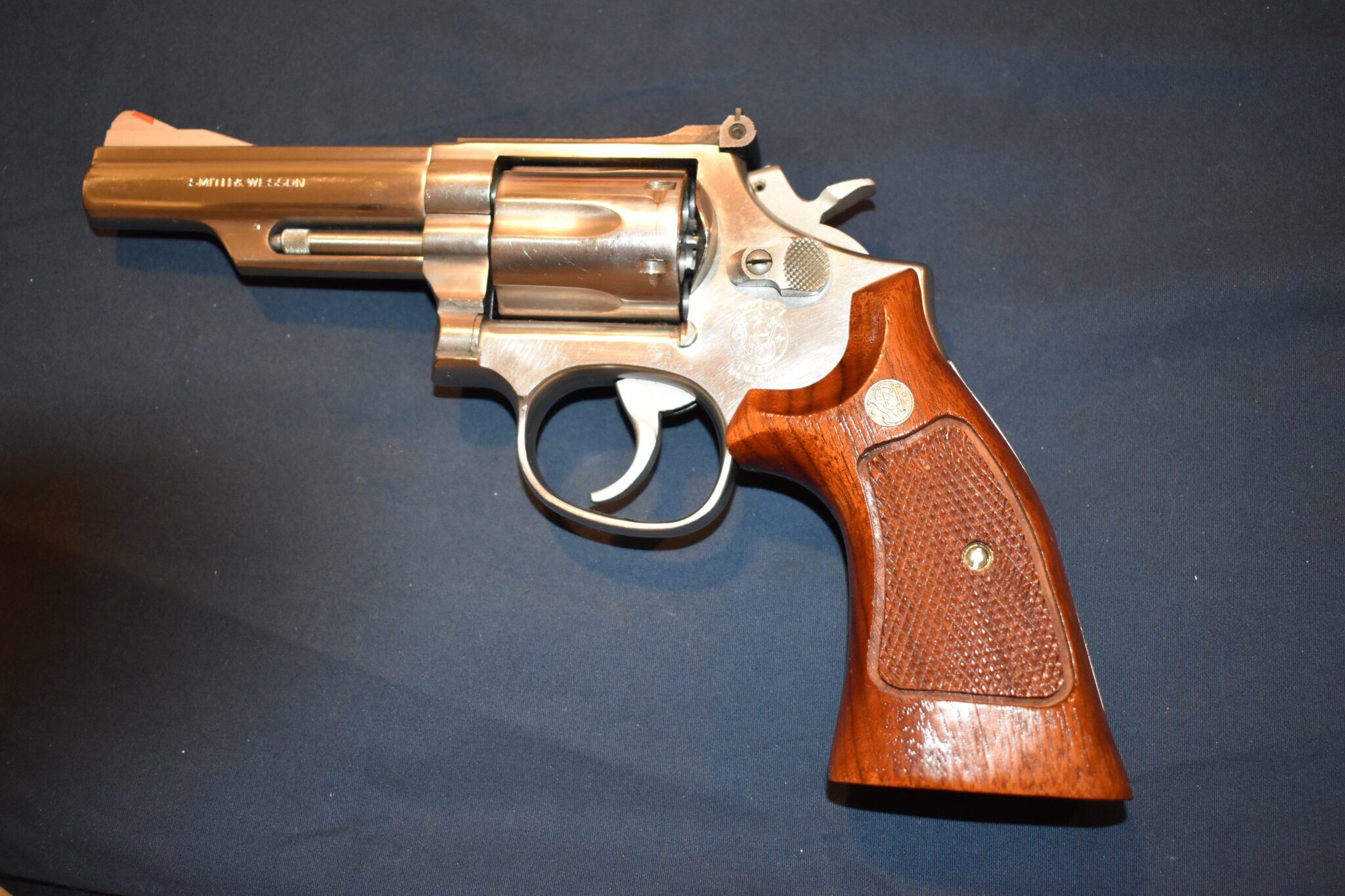 SMITH & WESSON FACTORY K FRAME TARGET GRIPS KCT20 - Image 4