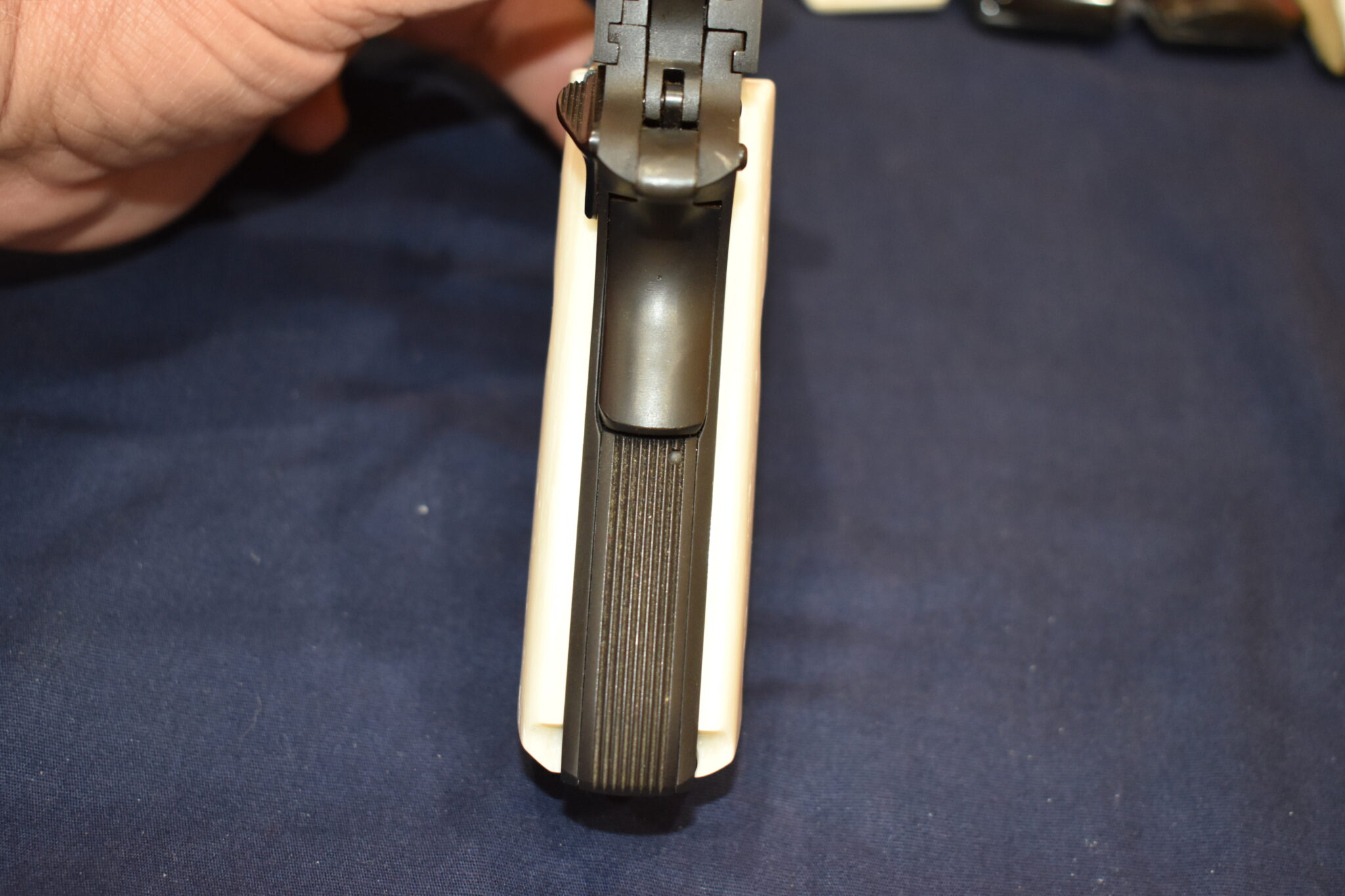 COLT 1911 PREMIUM GRADE GIRAFFE BONE GRIPS 1911GB22 - Image 10