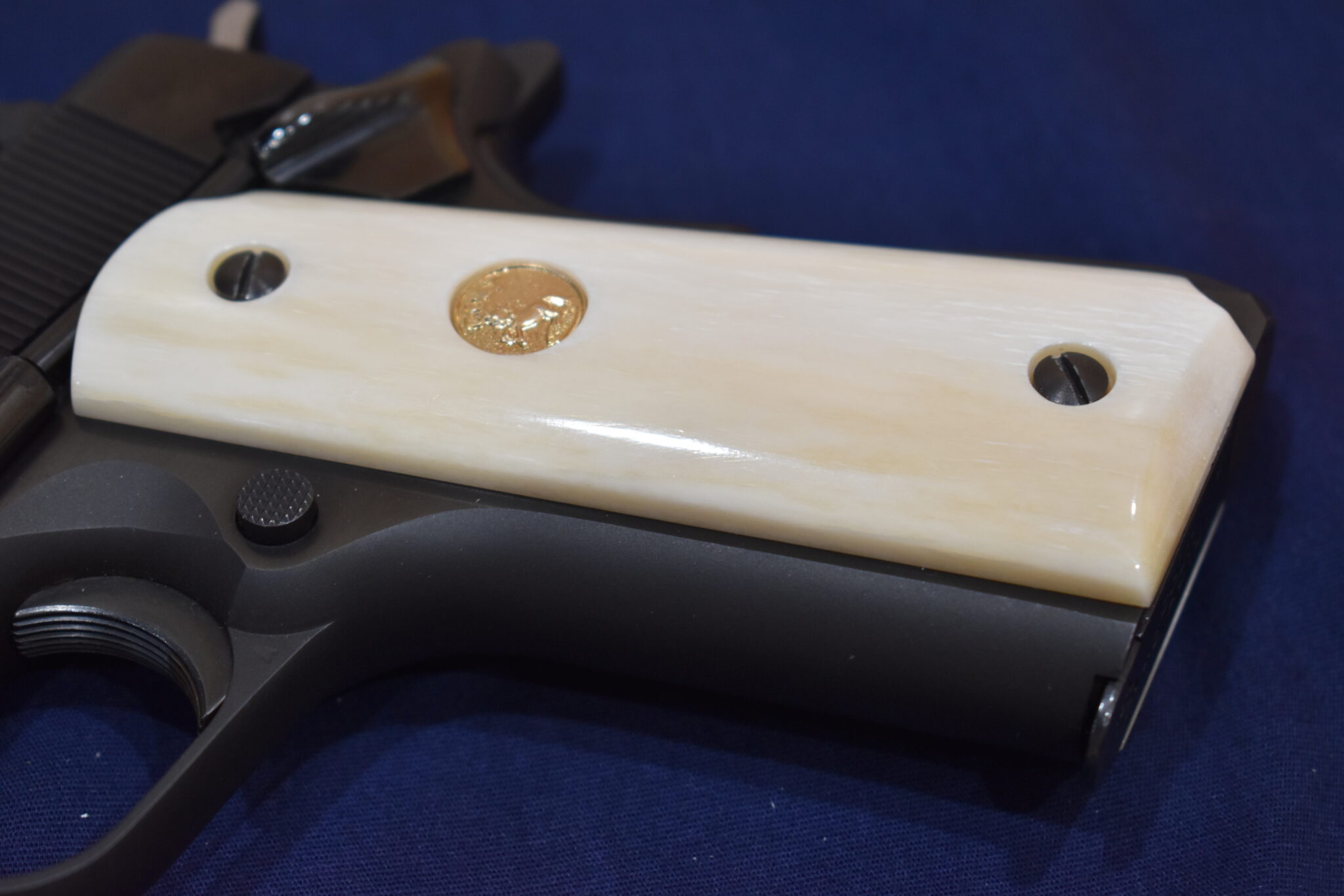 COLT 1911 PREMIUM GRADE GIRAFFE BONE GRIPS 1911GB22 - Image 12