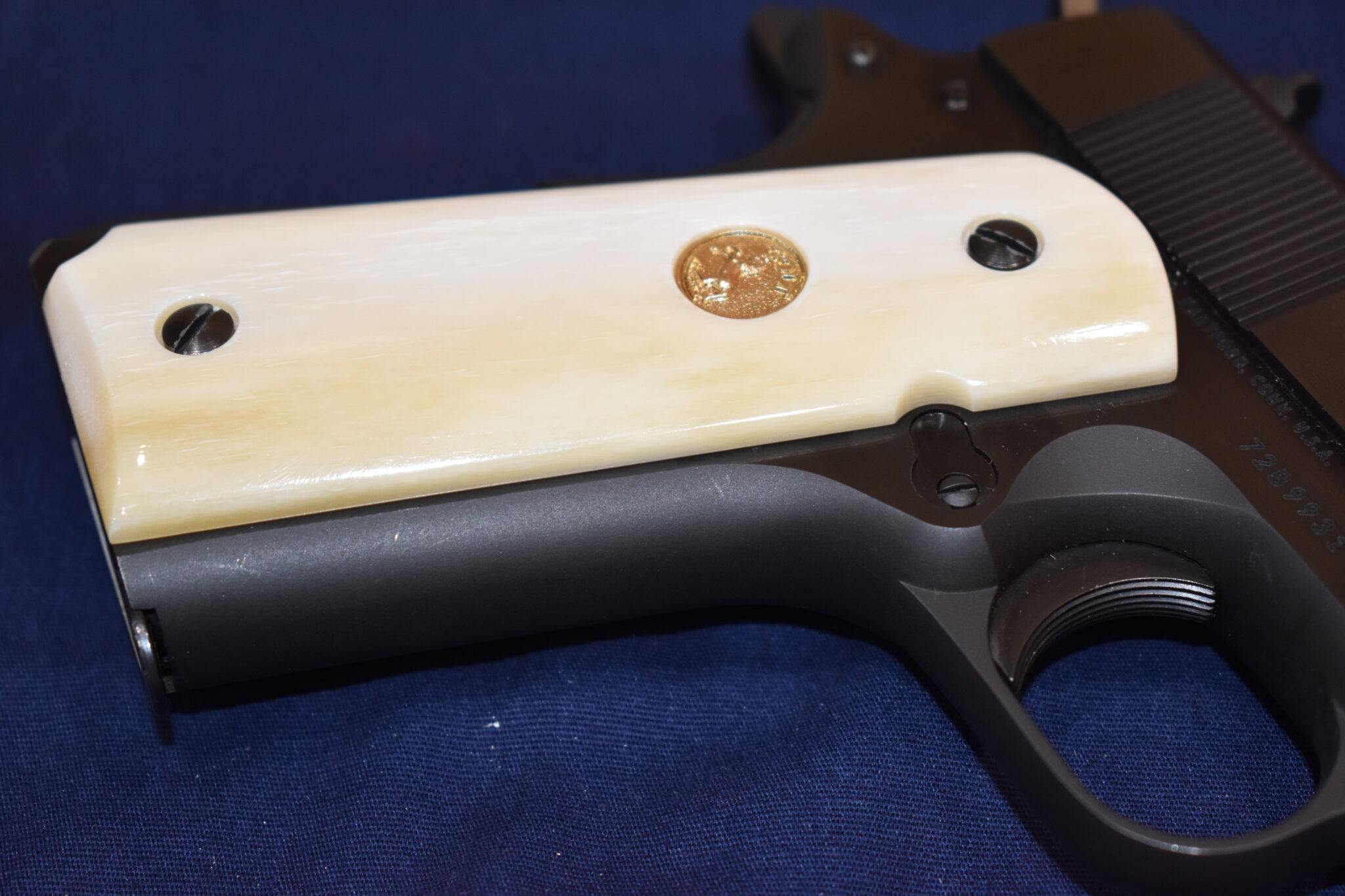 COLT 1911 PREMIUM GRADE GIRAFFE BONE GRIPS 1911GB22 - Image 11