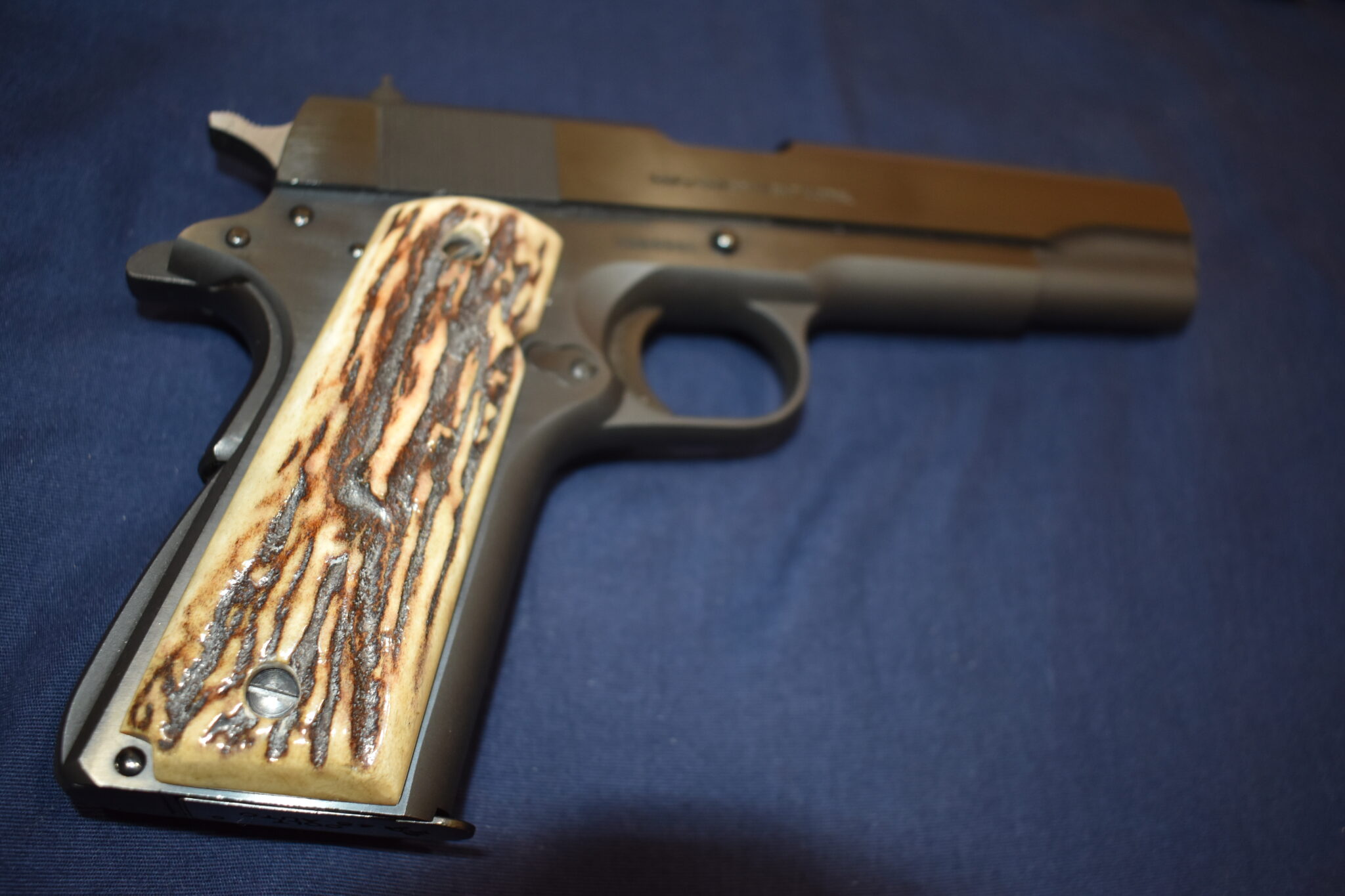 COLT 1911 VINTAGE SAMBAR STAG GRIPS 1911SS42 - Image 7