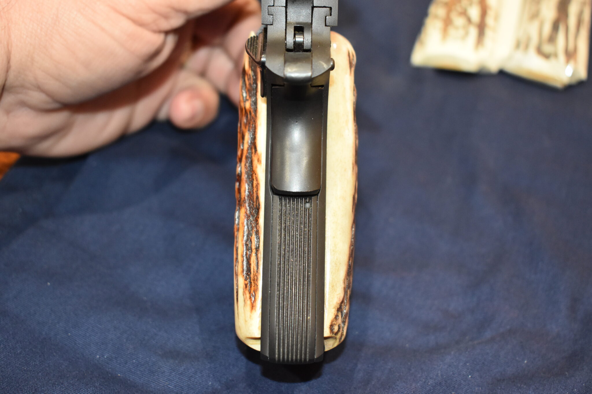 COLT 1911 VINTAGE SAMBAR STAG GRIPS 1911SS42 - Image 10