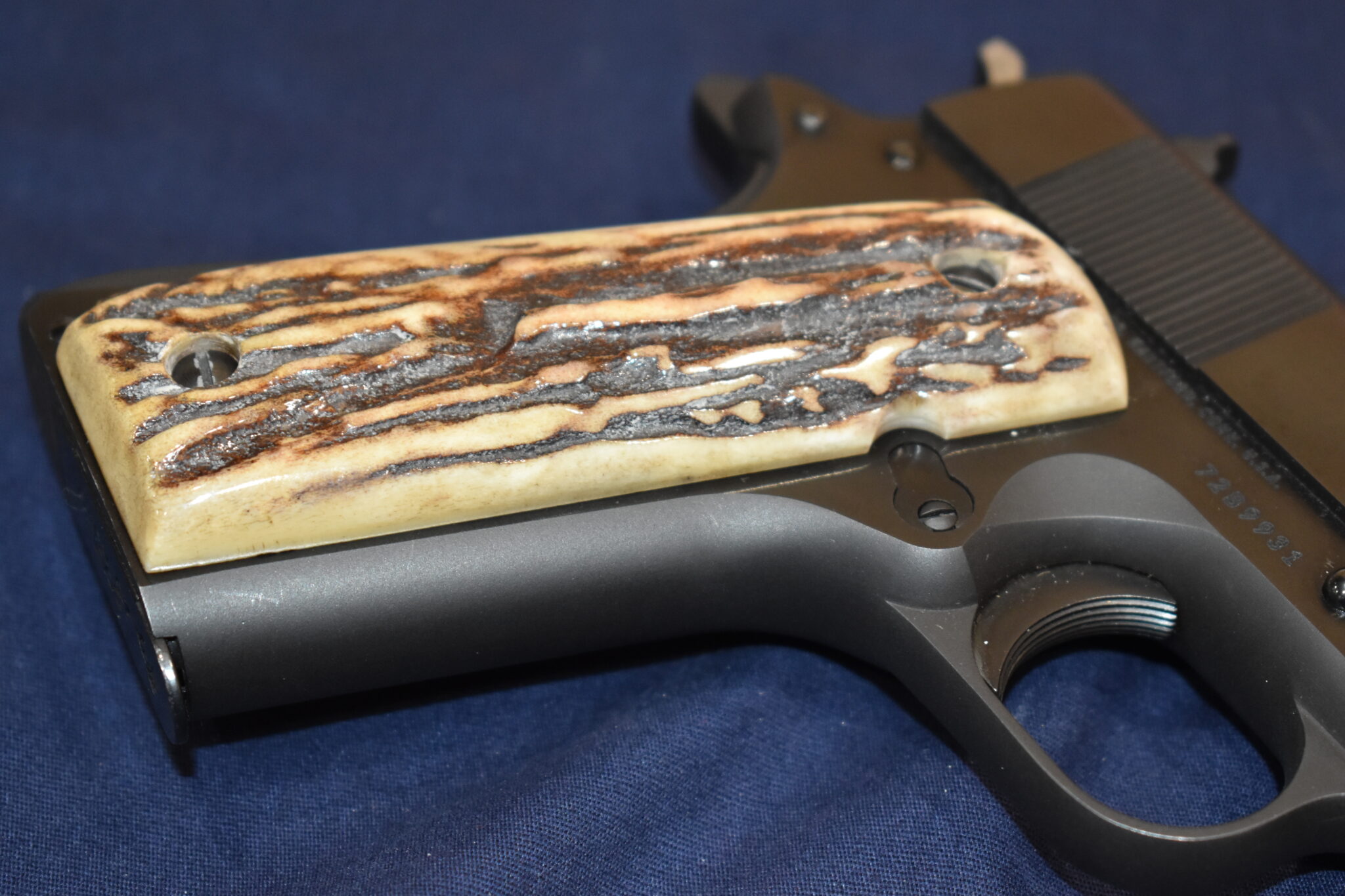 COLT 1911 VINTAGE SAMBAR STAG GRIPS 1911SS42 - Image 11