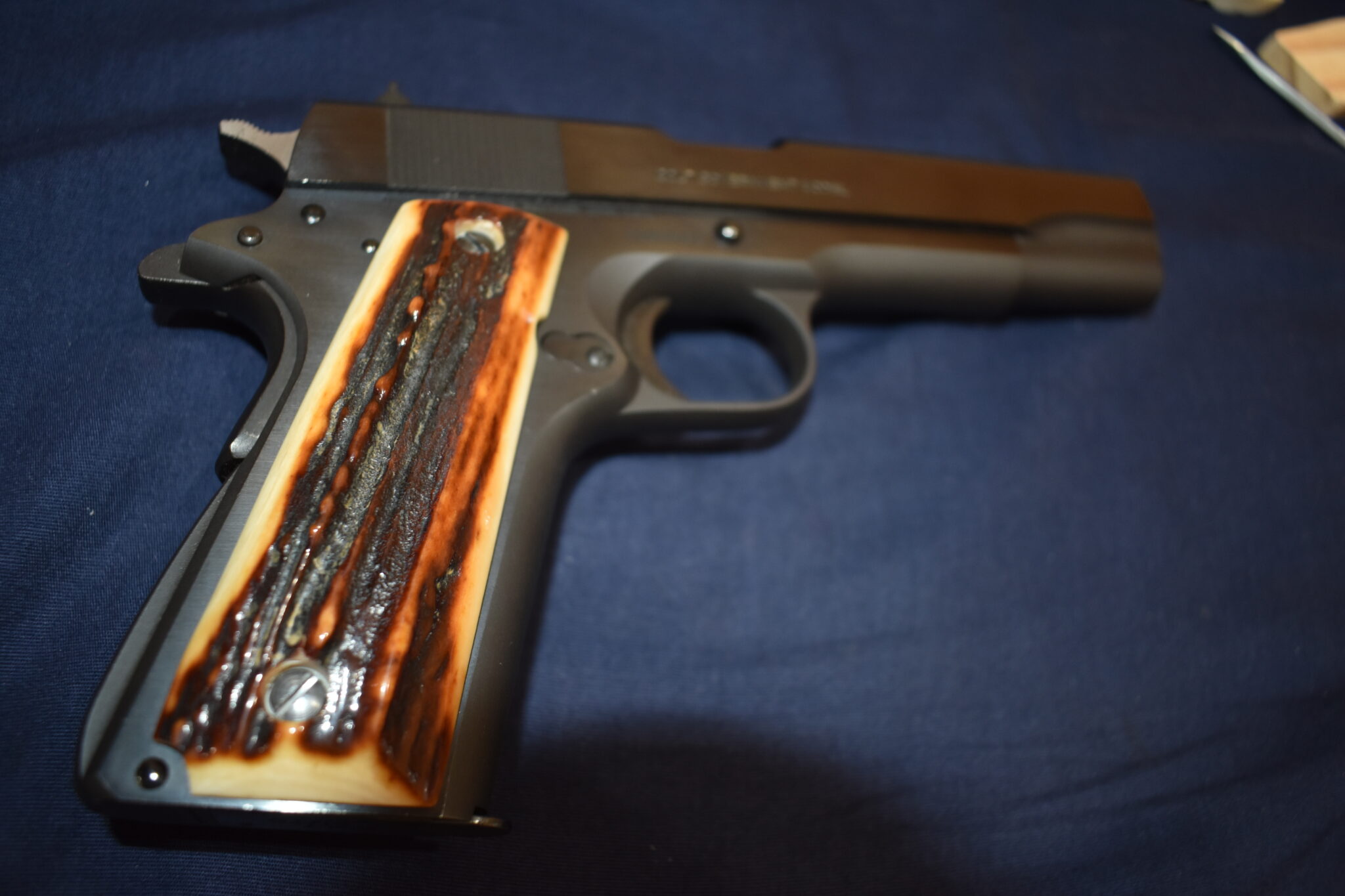 COLT 1911 VINTAGE SAMBAR STAG GRIPS 1911SS43 - Image 7