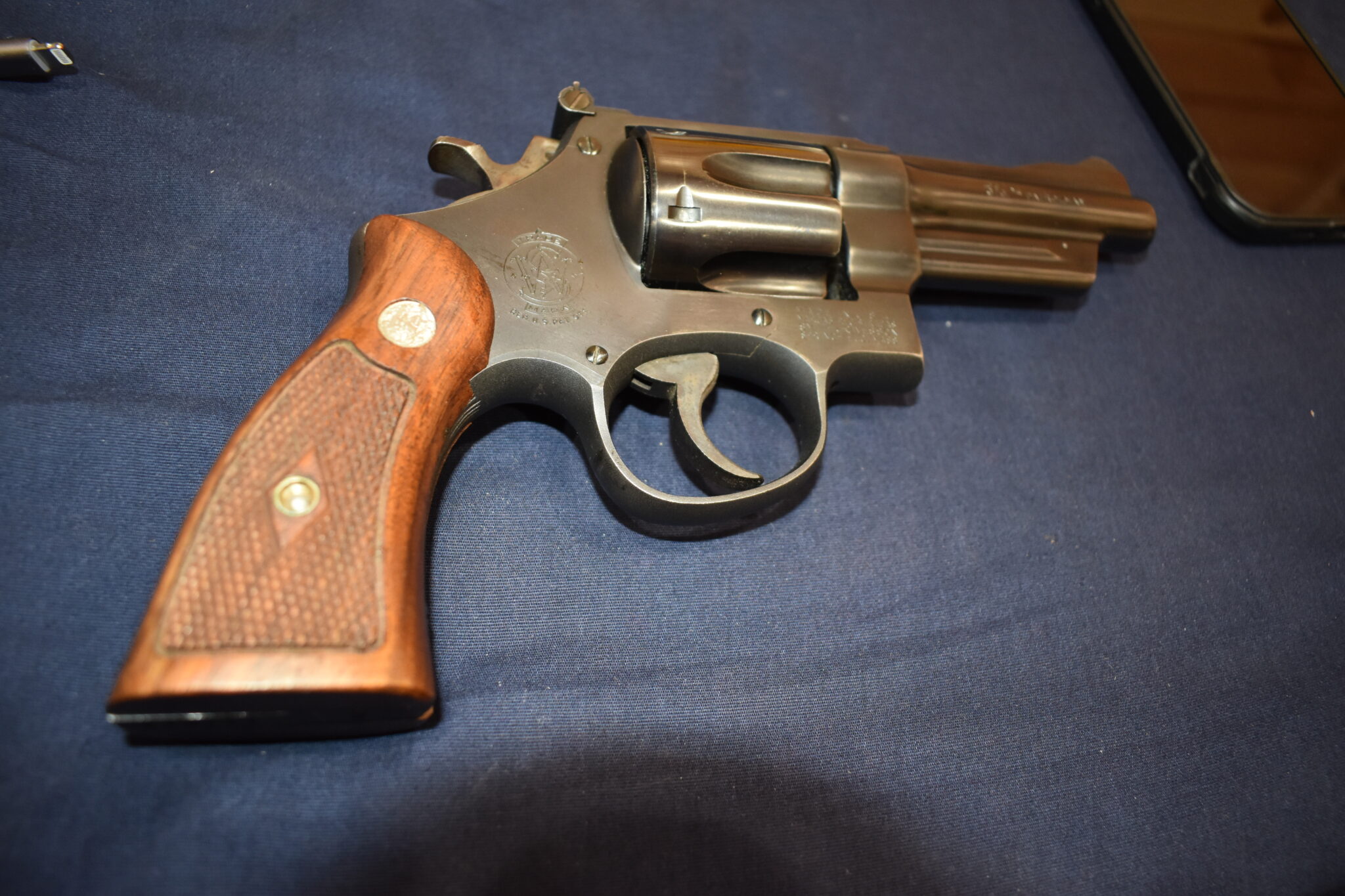 SMITH & WESSON N FRAME DIAMOND MAGNA GRIPS NDM11 - Image 7