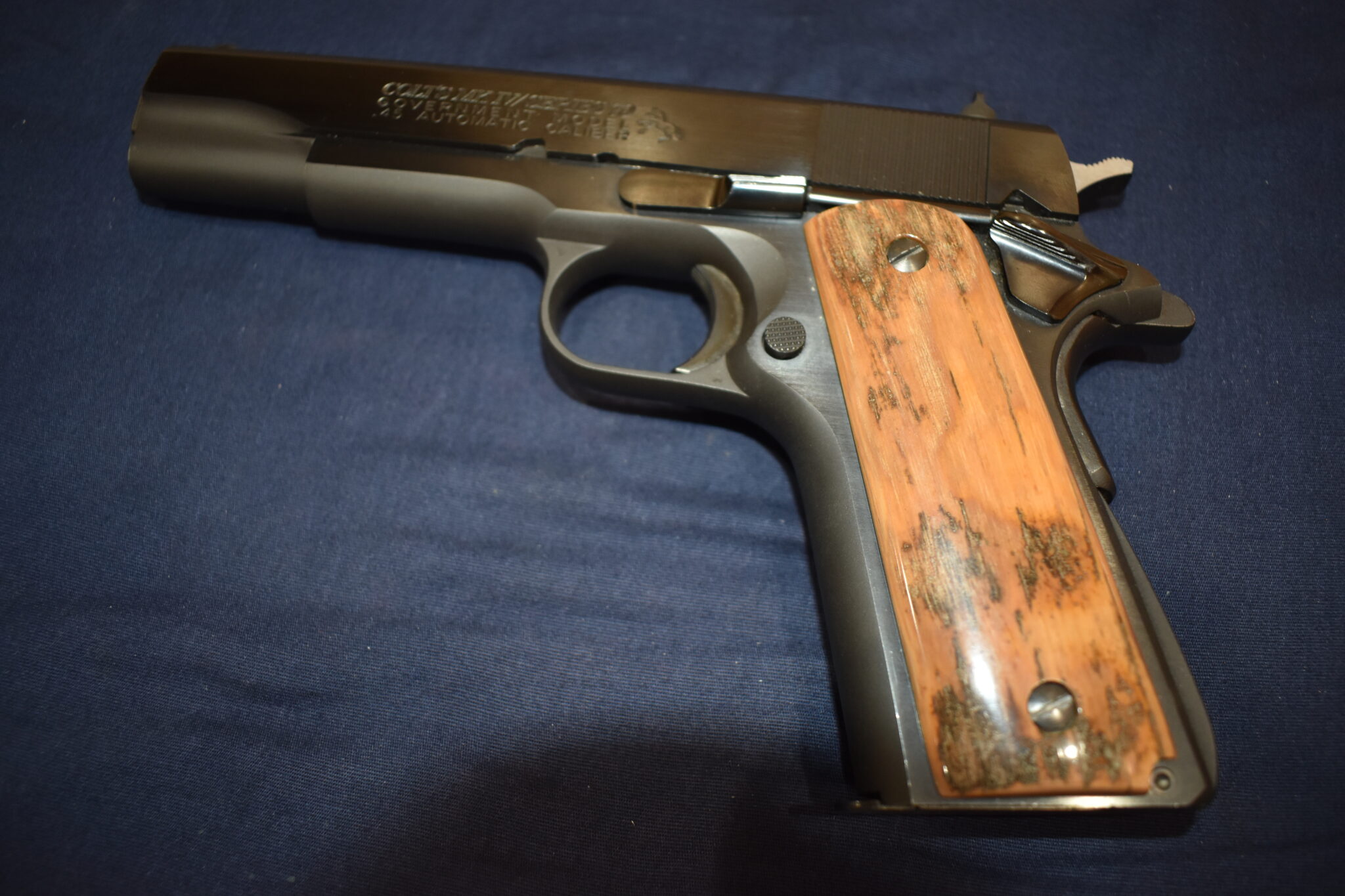 COLT 1911 MAMMOTH IVORY GRIPS 1911MI20 - Image 4