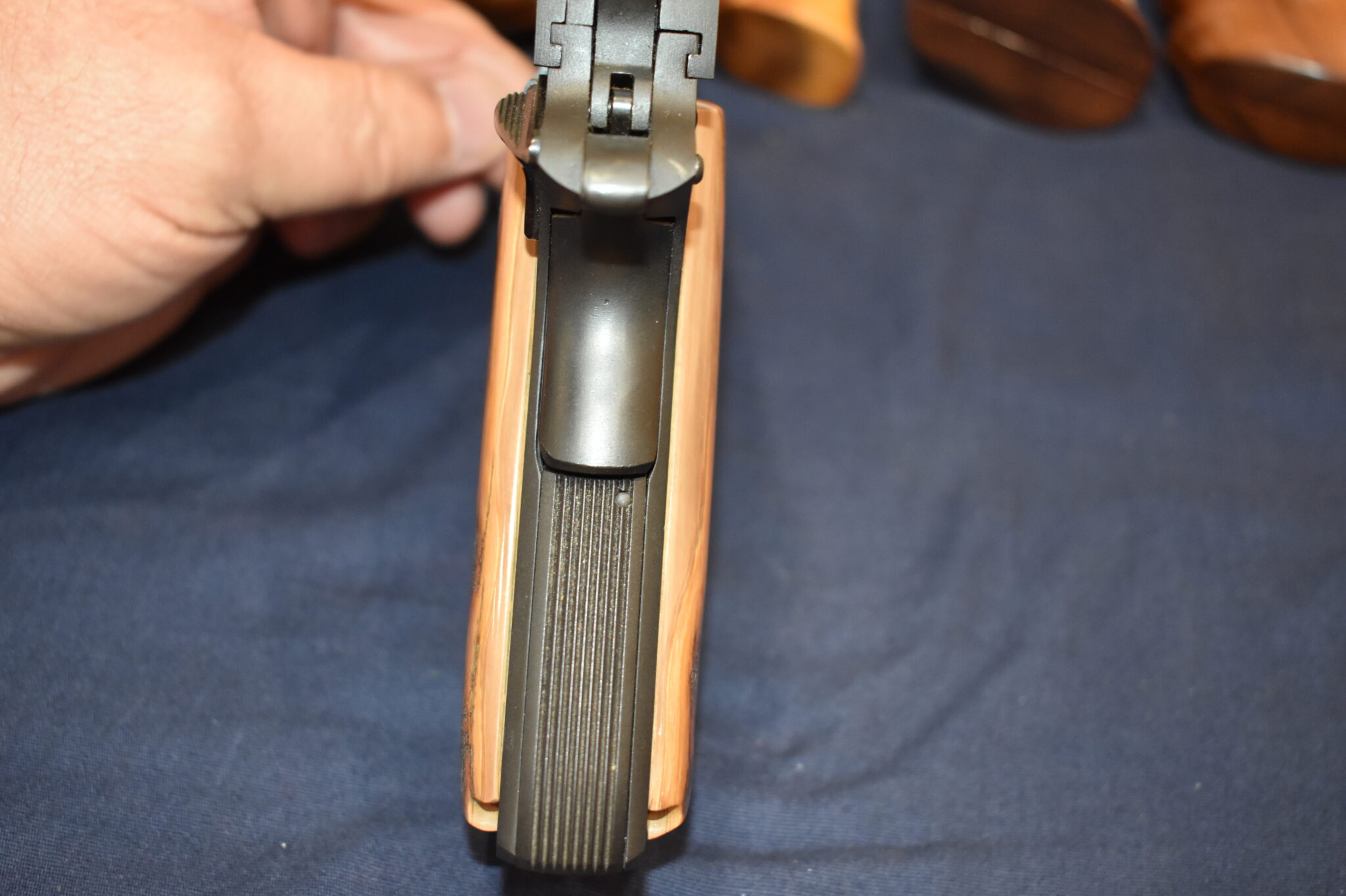 COLT 1911 MAMMOTH IVORY GRIPS 1911MI20 - Image 10