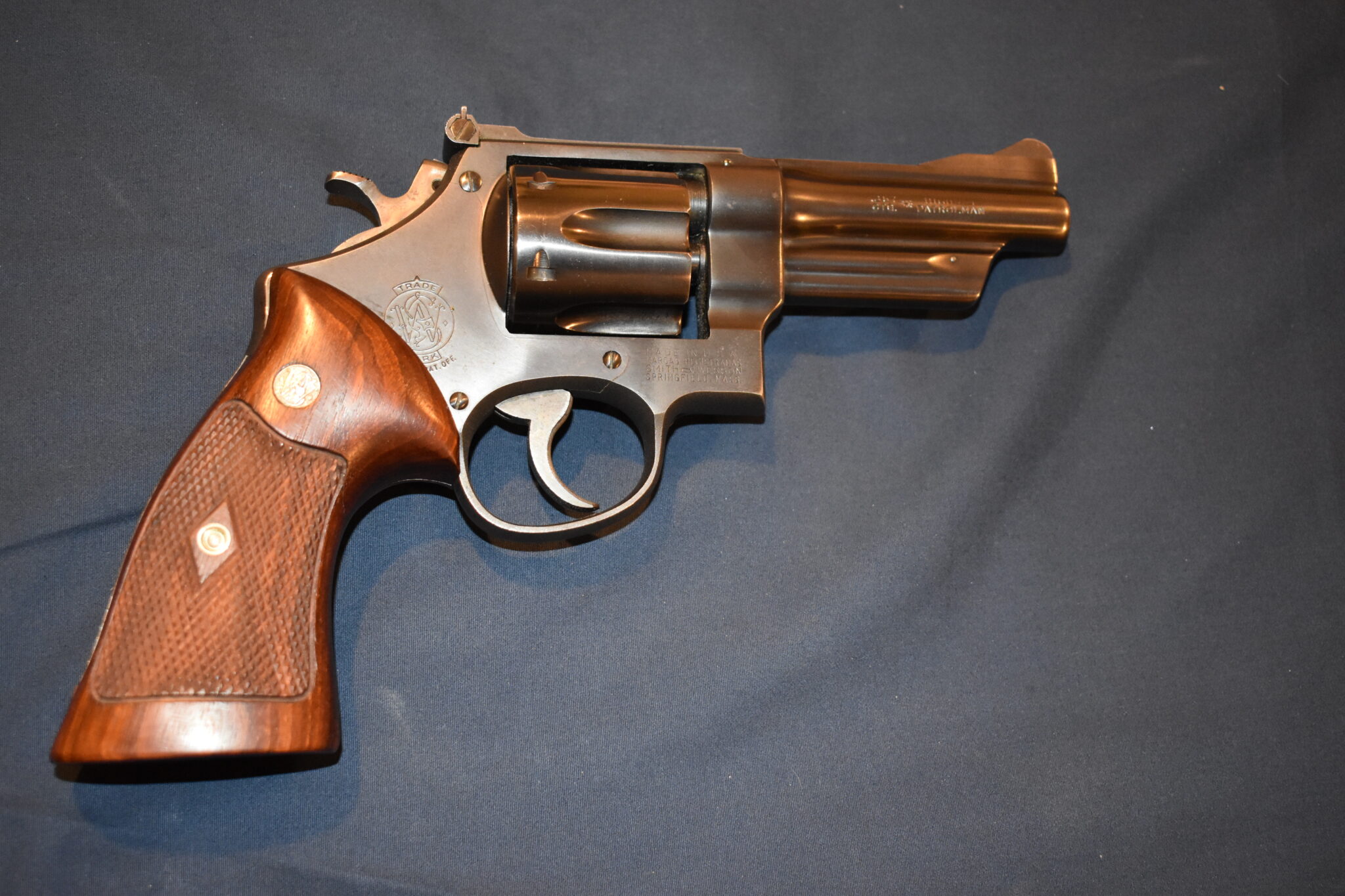 SMITH & WESSON N FRAME "COKE BOTTLE" GRIPS SWNCB6 - Image 7