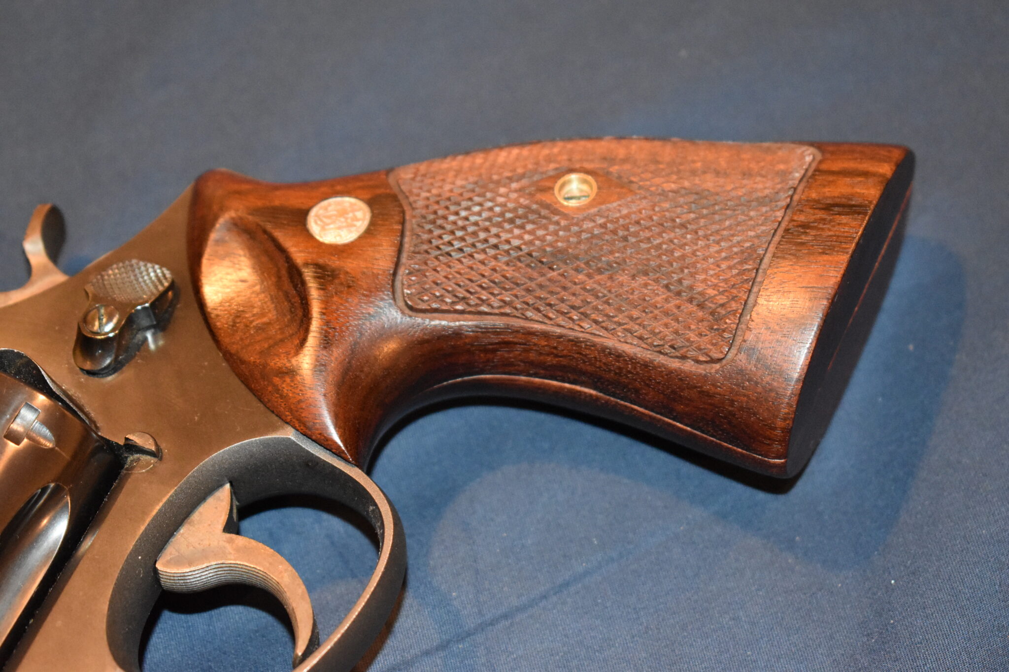 SMITH & WESSON N FRAME "COKE BOTTLE" GRIPS SWNCB6 - Image 12