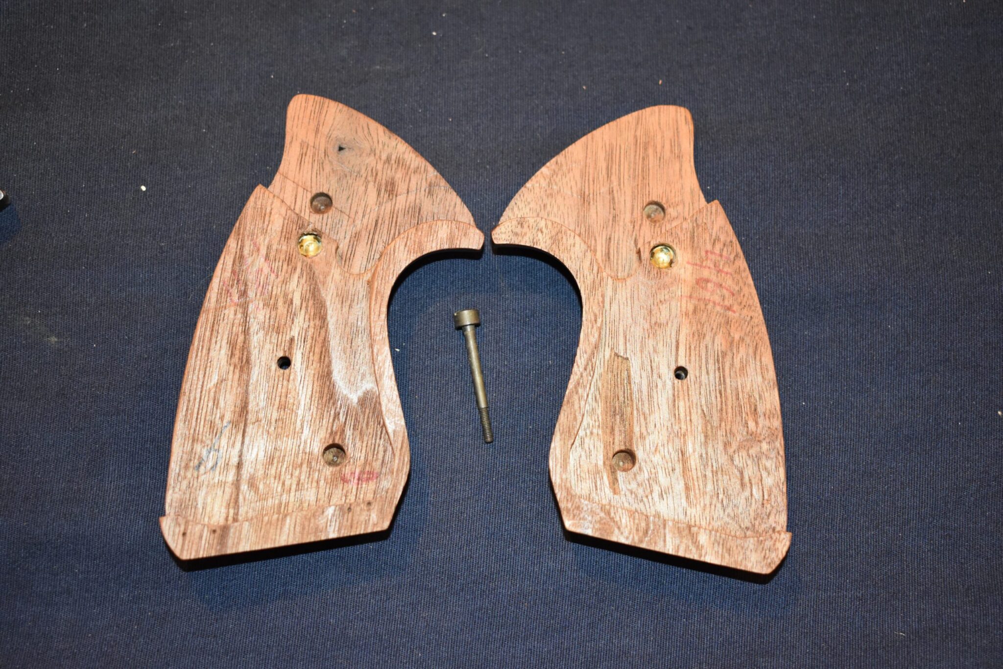 COLT TROOPER MK III FACTORY TARGET GRIPS TMK3-5 | Rogers Guns & Grips