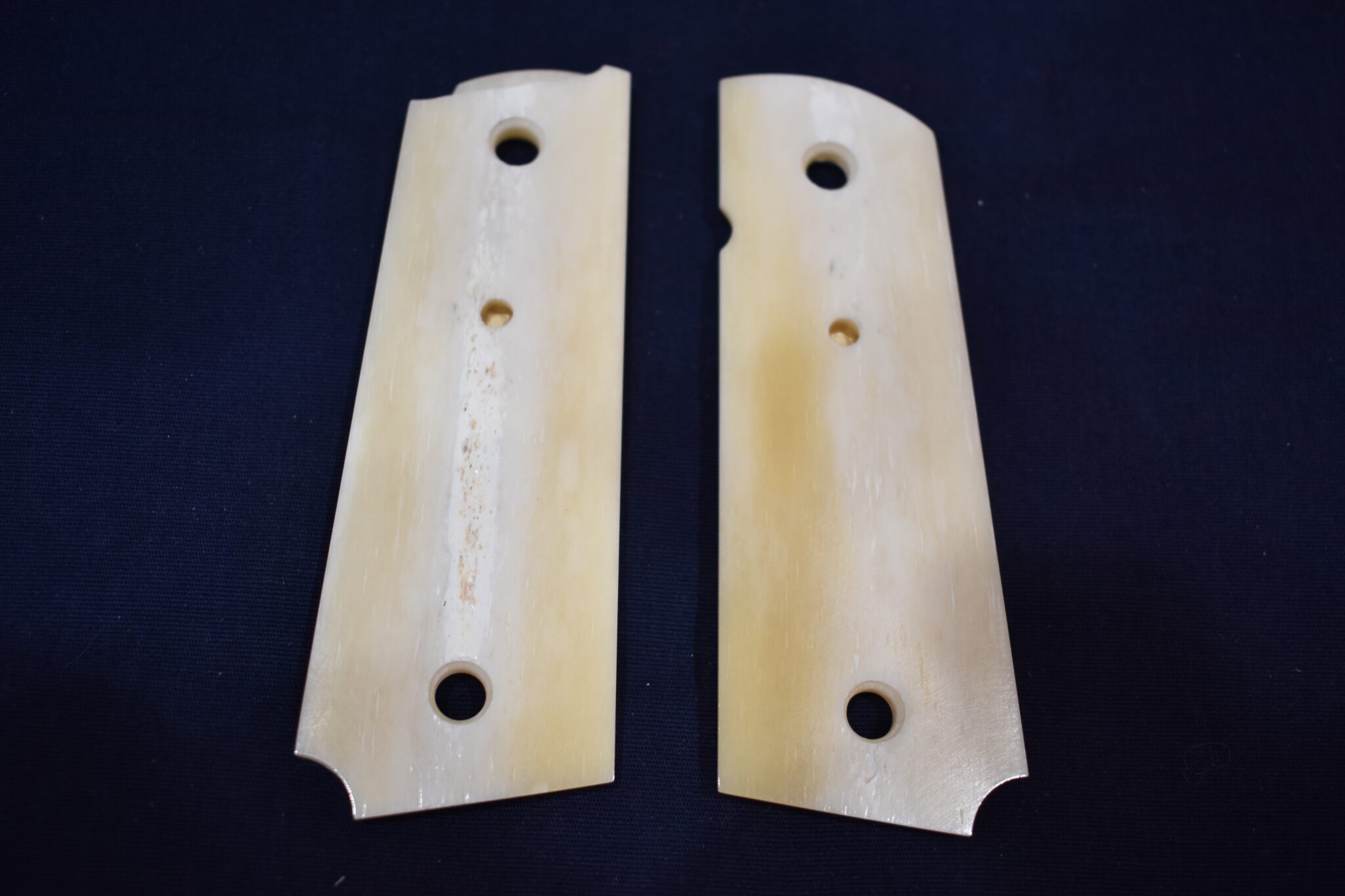 COLT 1911 PREMIUM GRADE GIRAFFE BONE GRIPS 1911GB22 - Image 3