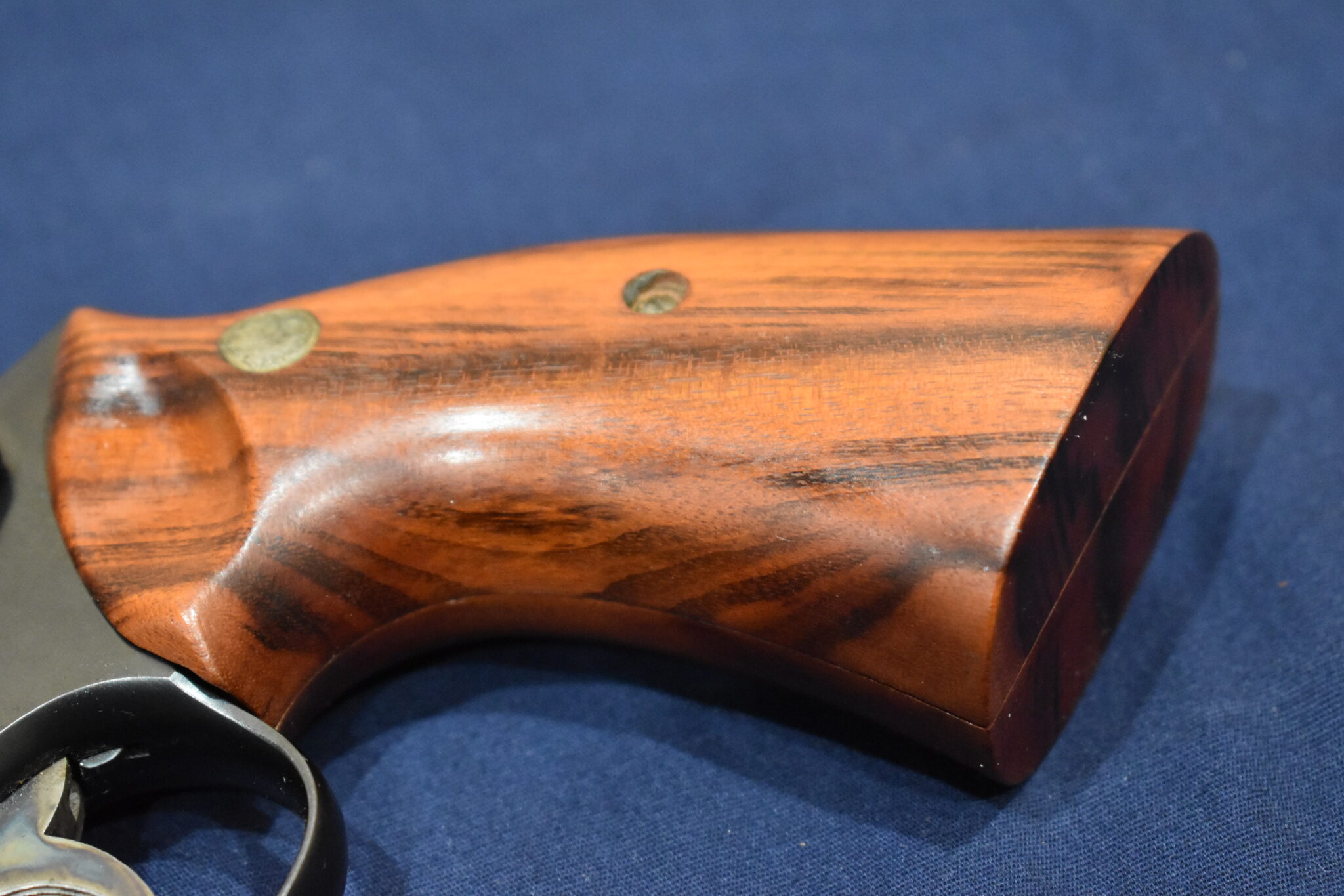 SMITH & WESSON FACTORY K FRAME PRESENTATION TARGET GRIPS KPT21 - Image 12